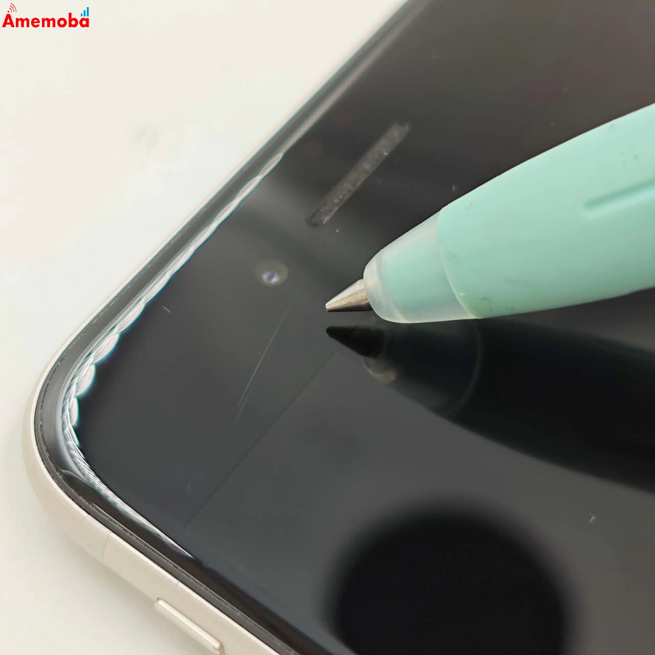 iPhoneSE 第3世代 64GB スターライト MMYD3J/A AU版SIMフリー 美品