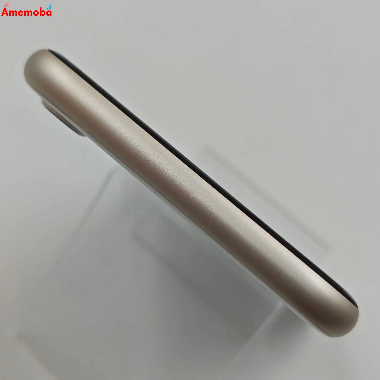 iPhoneSE 第3世代 64GB スターライト MMYD3J/A AU版SIMフリー 極美品