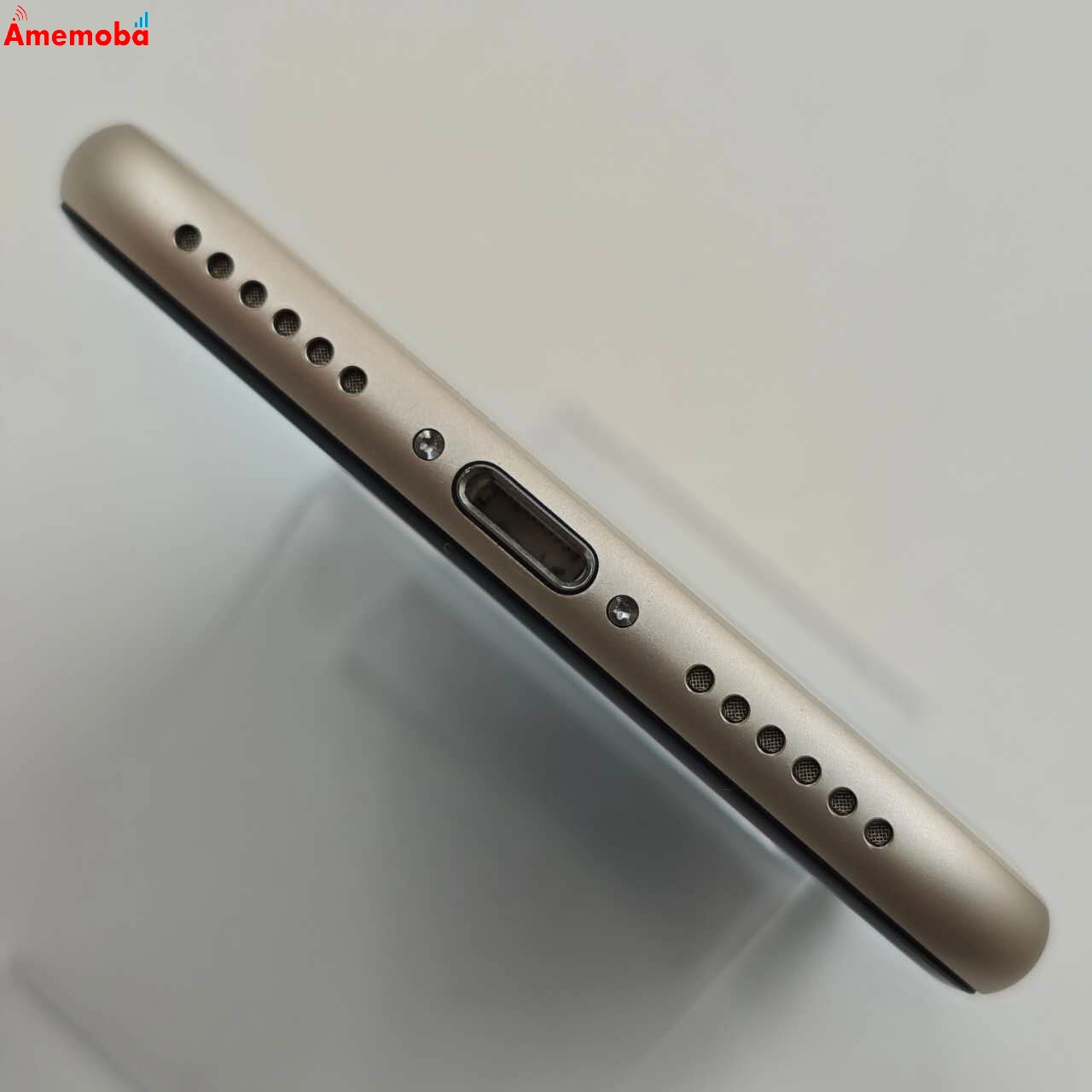 iPhoneSE 第3世代 64GB スターライト MMYD3J/A SoftBank版SIMフリー 美品