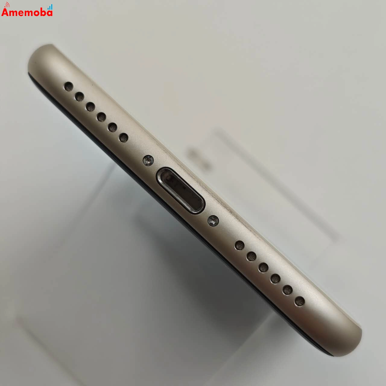 iPhoneSE 第3世代 64GB スターライト MMYD3J/A AU版SIMフリー 美品