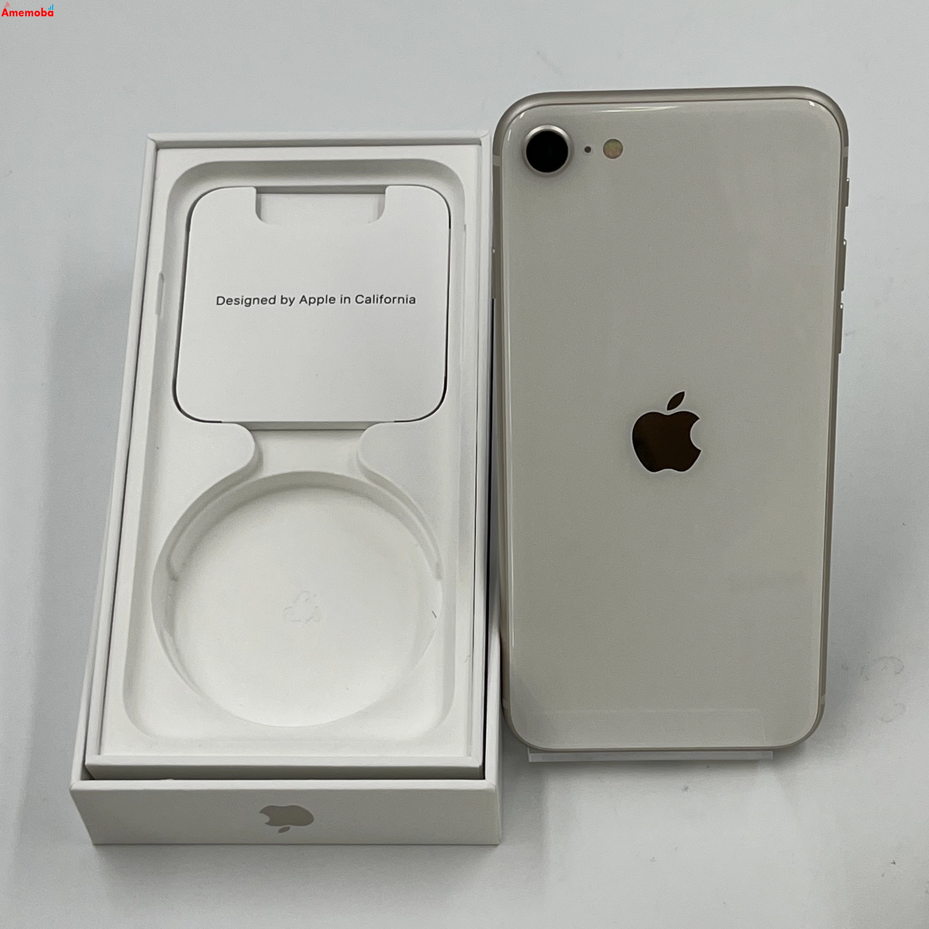 iPhoneSE 第3世代 64GB スターライト MMYD3J/A SIMフリー 極美品