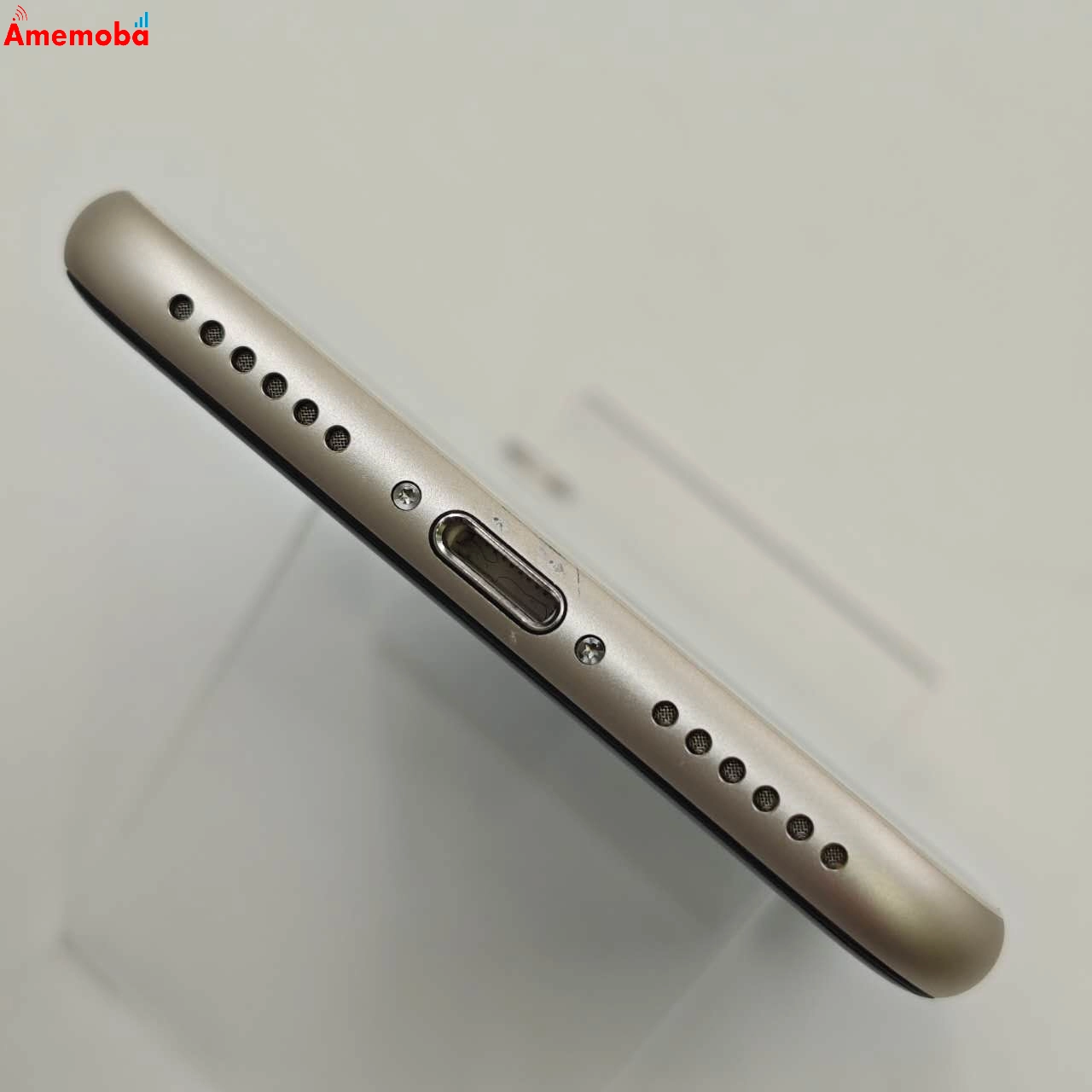 iPhoneSE 第3世代 64GB スターライト MMYD3J/A 楽天モバイル版SIMフリー 美品