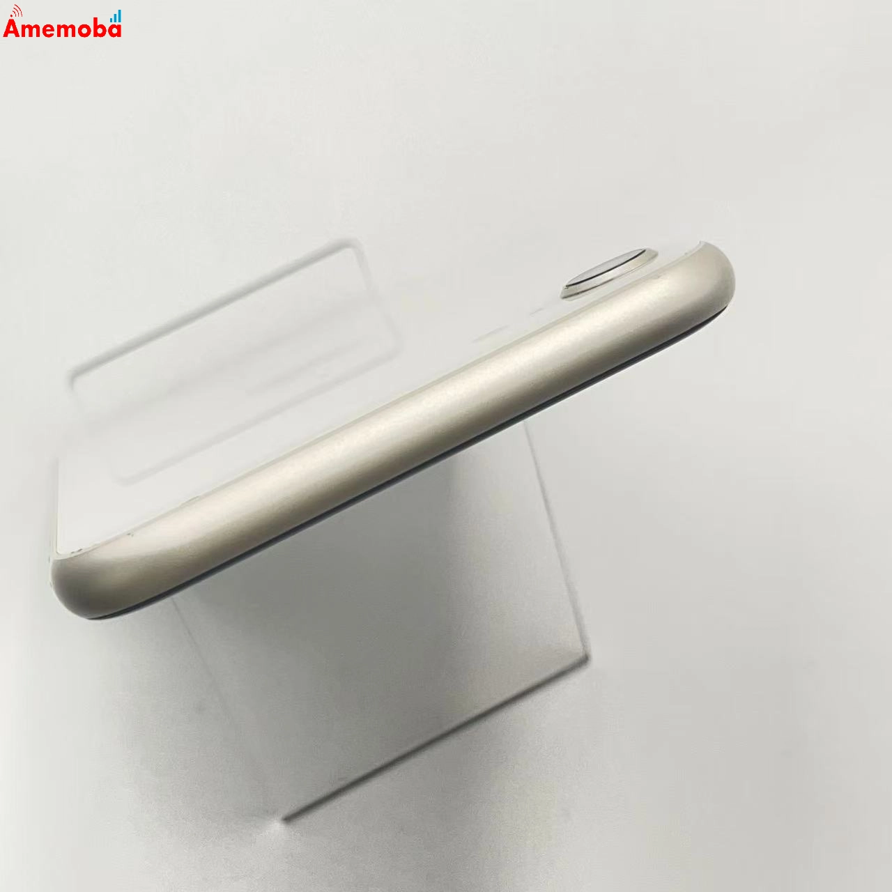 iPhoneSE 第3世代 64GB スターライト MMYD3J/A AU版SIMフリー