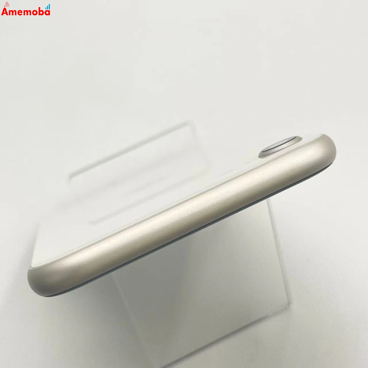 iPhoneSE 第3世代 64GB スターライト MMYD3J/A AU版SIMフリー 訳あり品