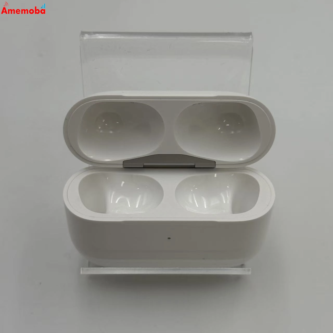 AirPods Pro 第2世代 MagSafe充電ケース USB-C  ホワイト MTJV3J/A