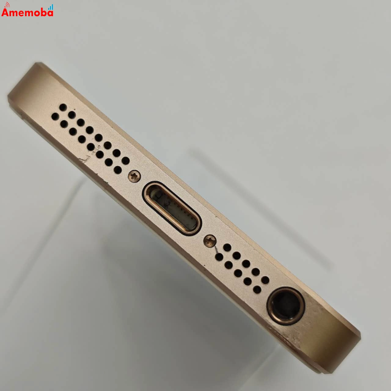 iPhoneSE 64GB ゴールド MLXP2J/A docomo版SIMフリー 訳あり品