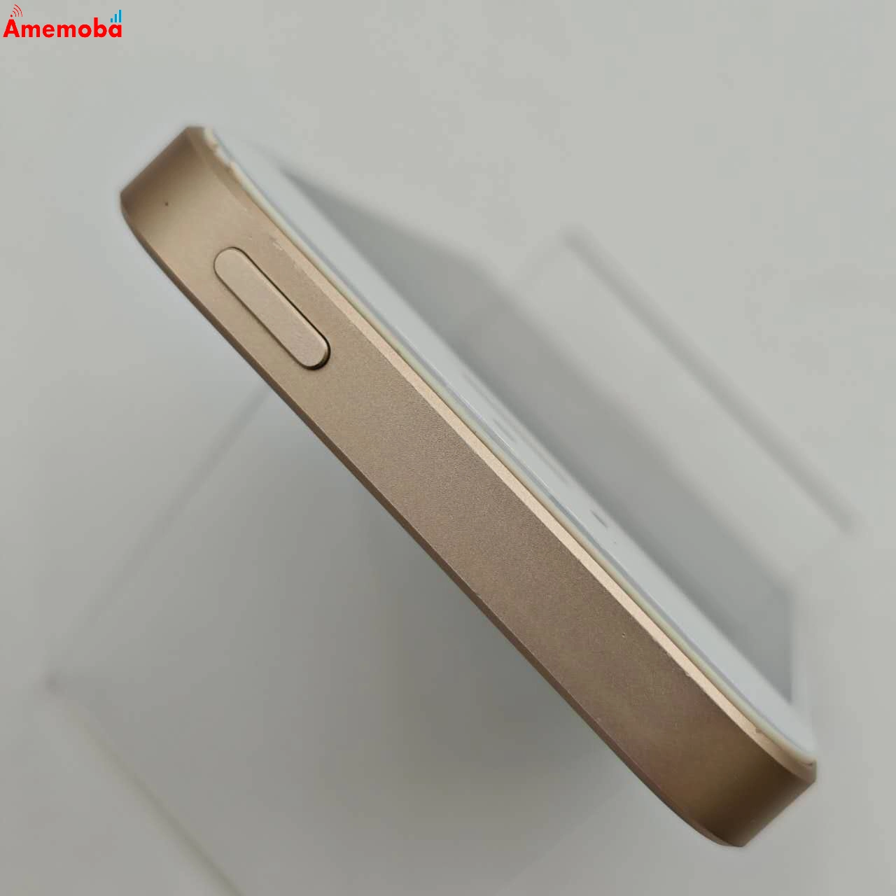 iPhoneSE 64GB ゴールド MLXP2J/A docomo版SIMフリー 訳あり品