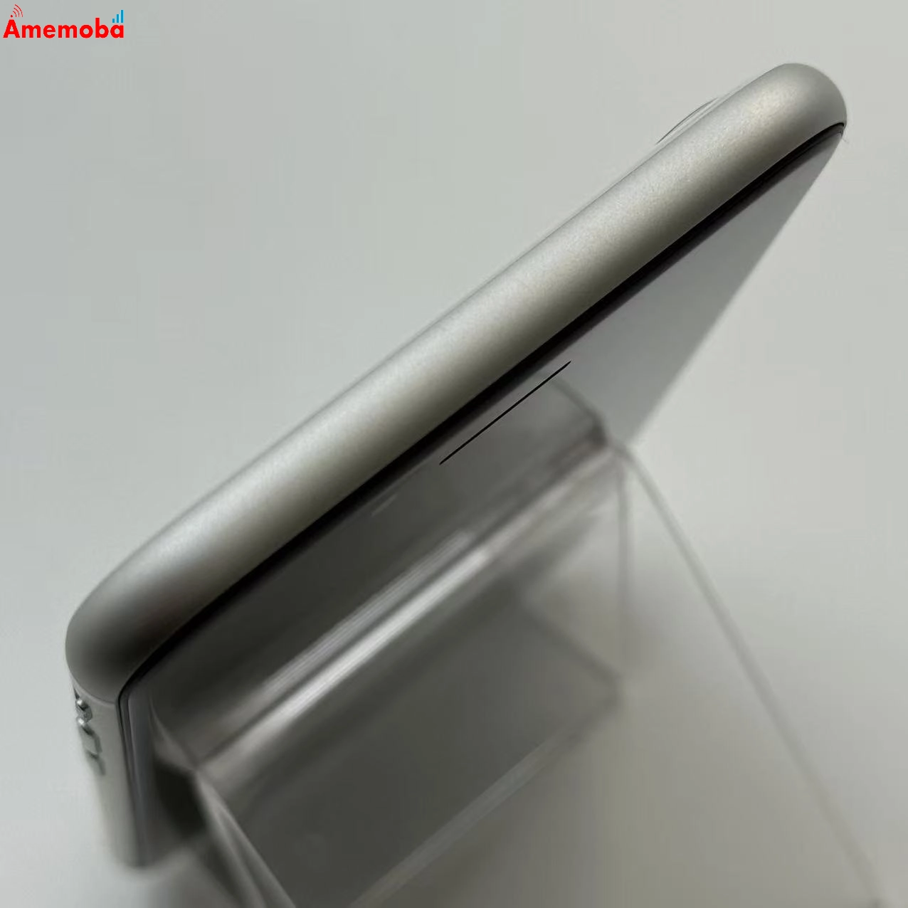 iPhoneSE 第2世代 64GB ホワイト MHGQ3J/A docomo版SIMフリー ジャンク品