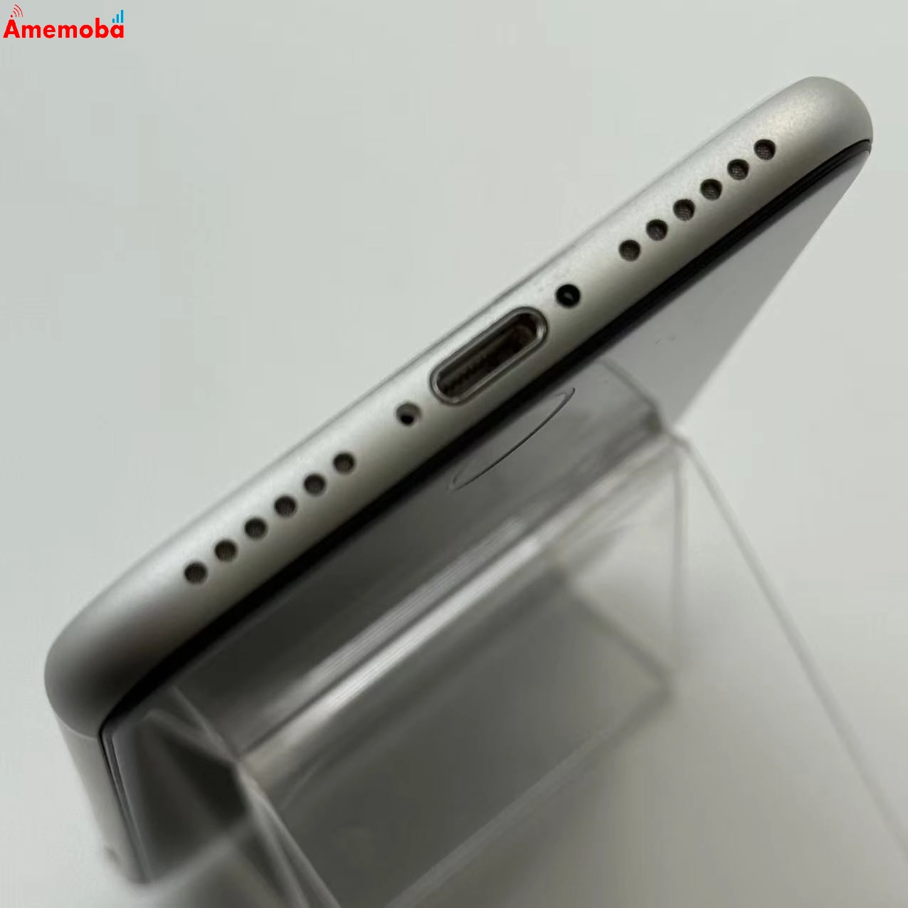 iPhoneSE 第2世代 64GB ホワイト MHGQ3J/A docomo版SIMフリー ジャンク品