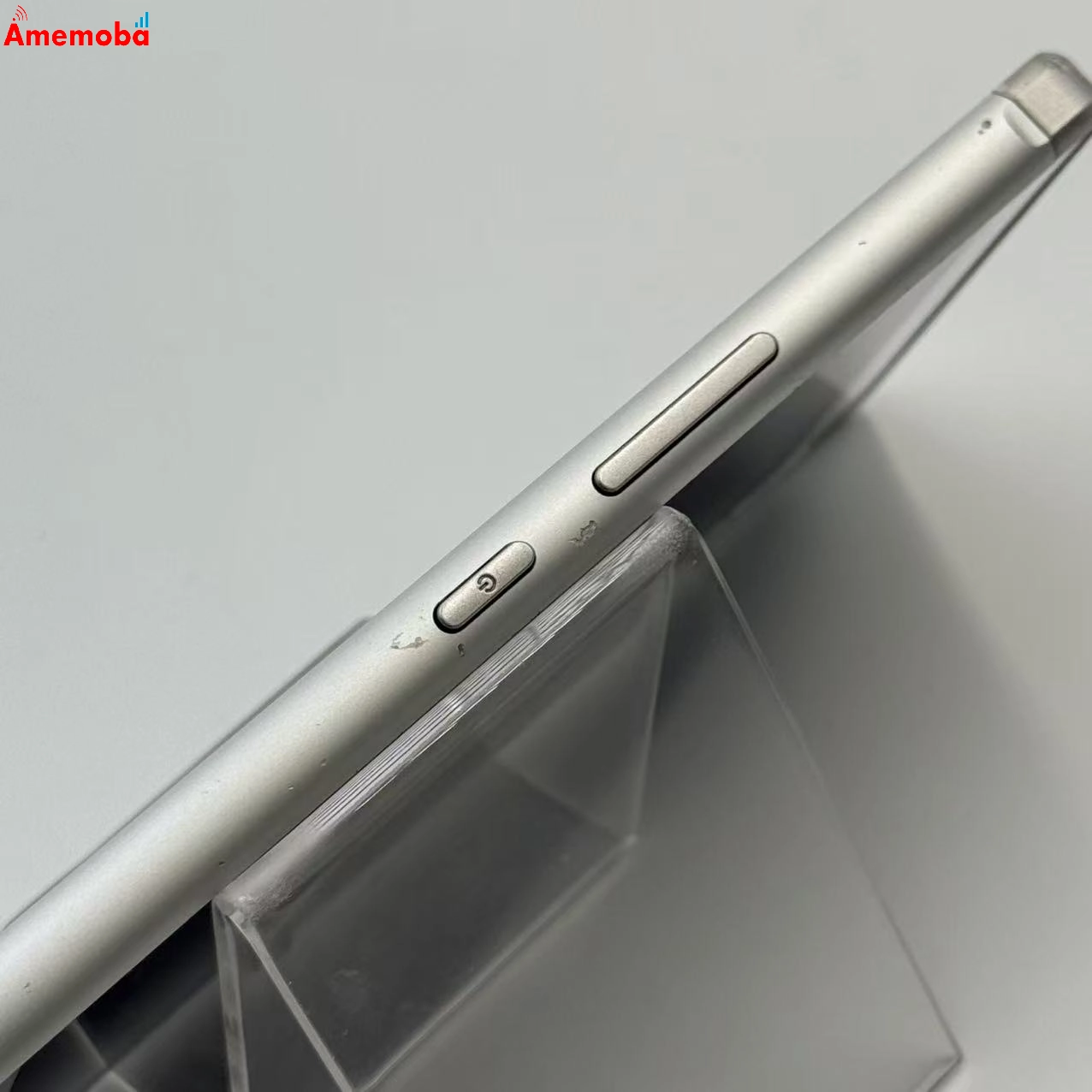 arrows SV 16GB White F-03H docomo版SIMフリー