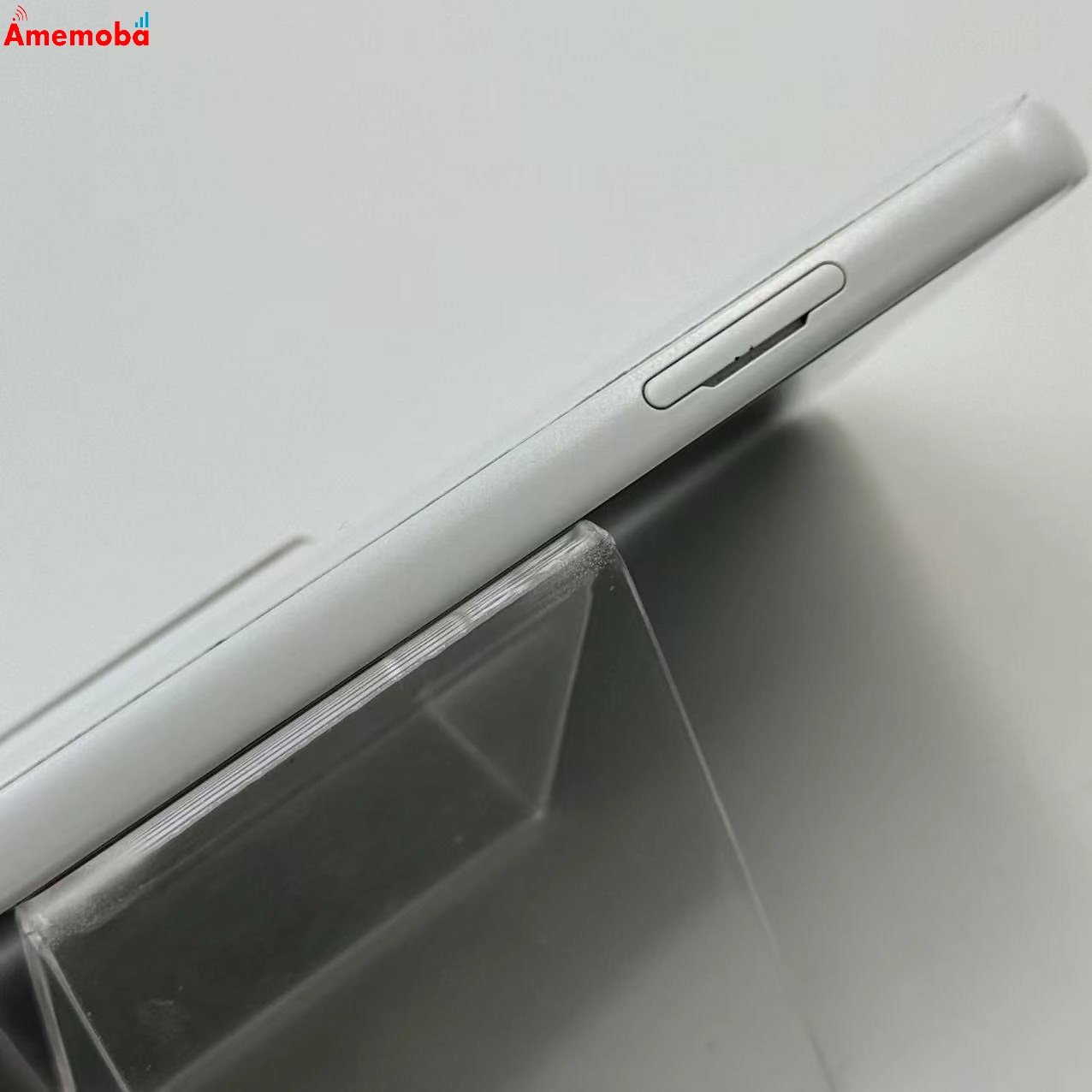 arrows We 64GB ホワイト FCG01 AU版SIMフリー