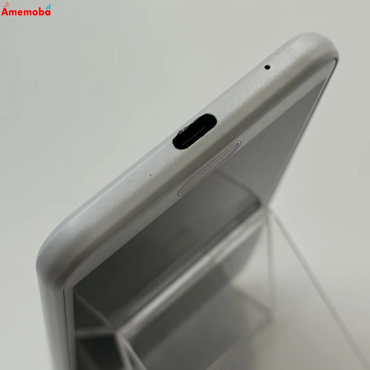 AQUOS sense2  かんたん 3GB/32GB ホワイト SHV43 AU版SIMフリー au