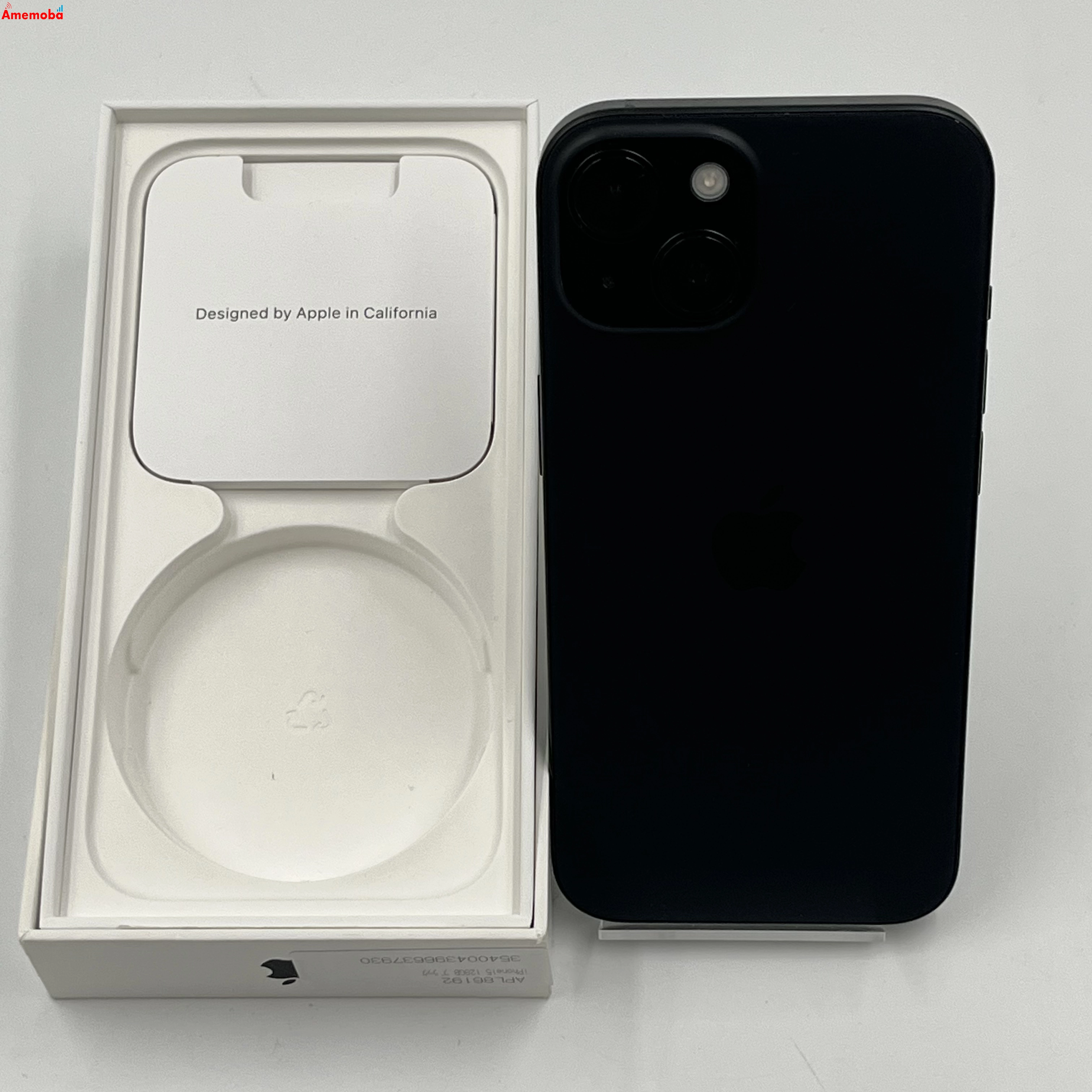 iPhone15 128GB ブラック MTMH3J/A docomo版SIMフリー 美品