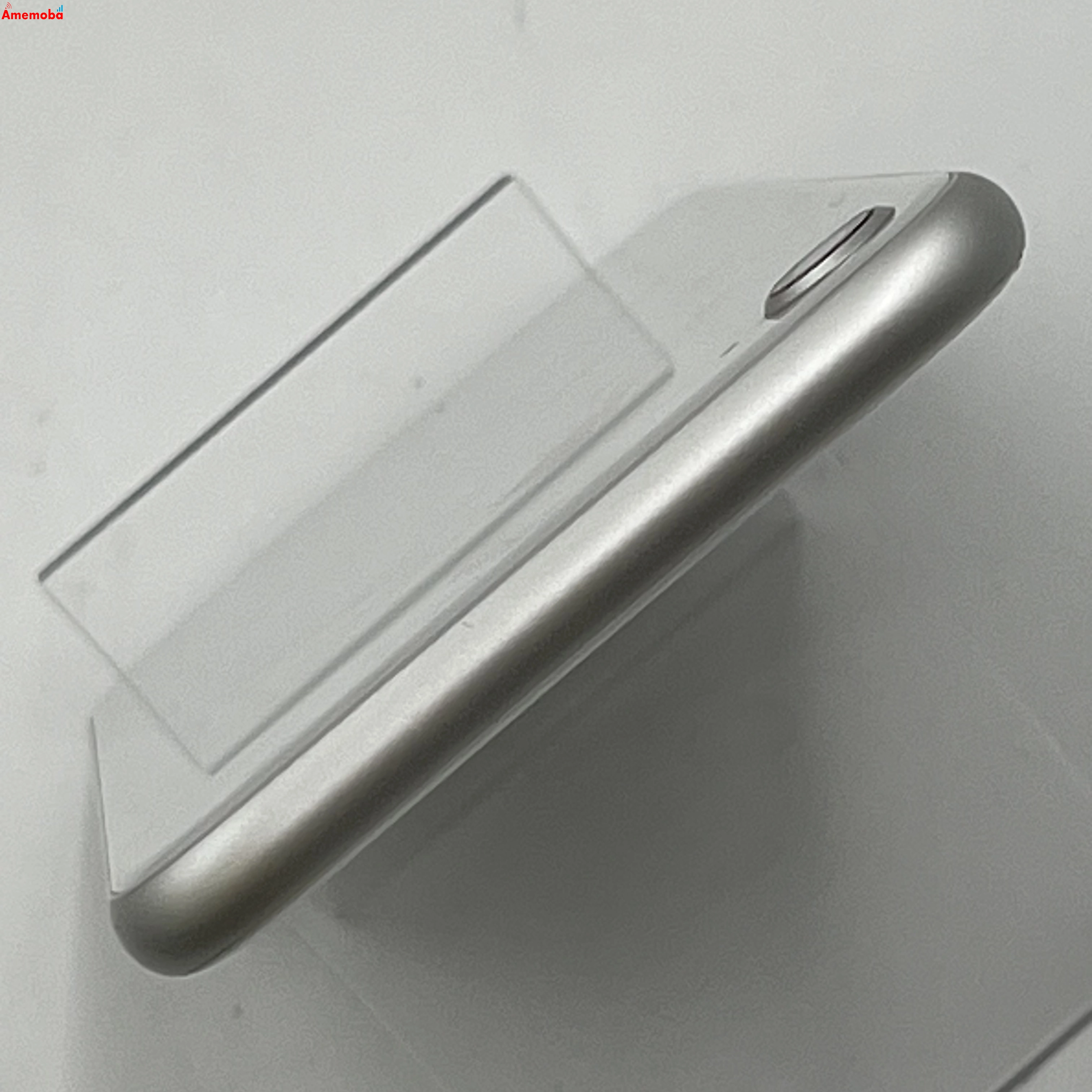 iPhone8 64GB シルバー MQ792J/A docomo版SIMフリー ジャンク品