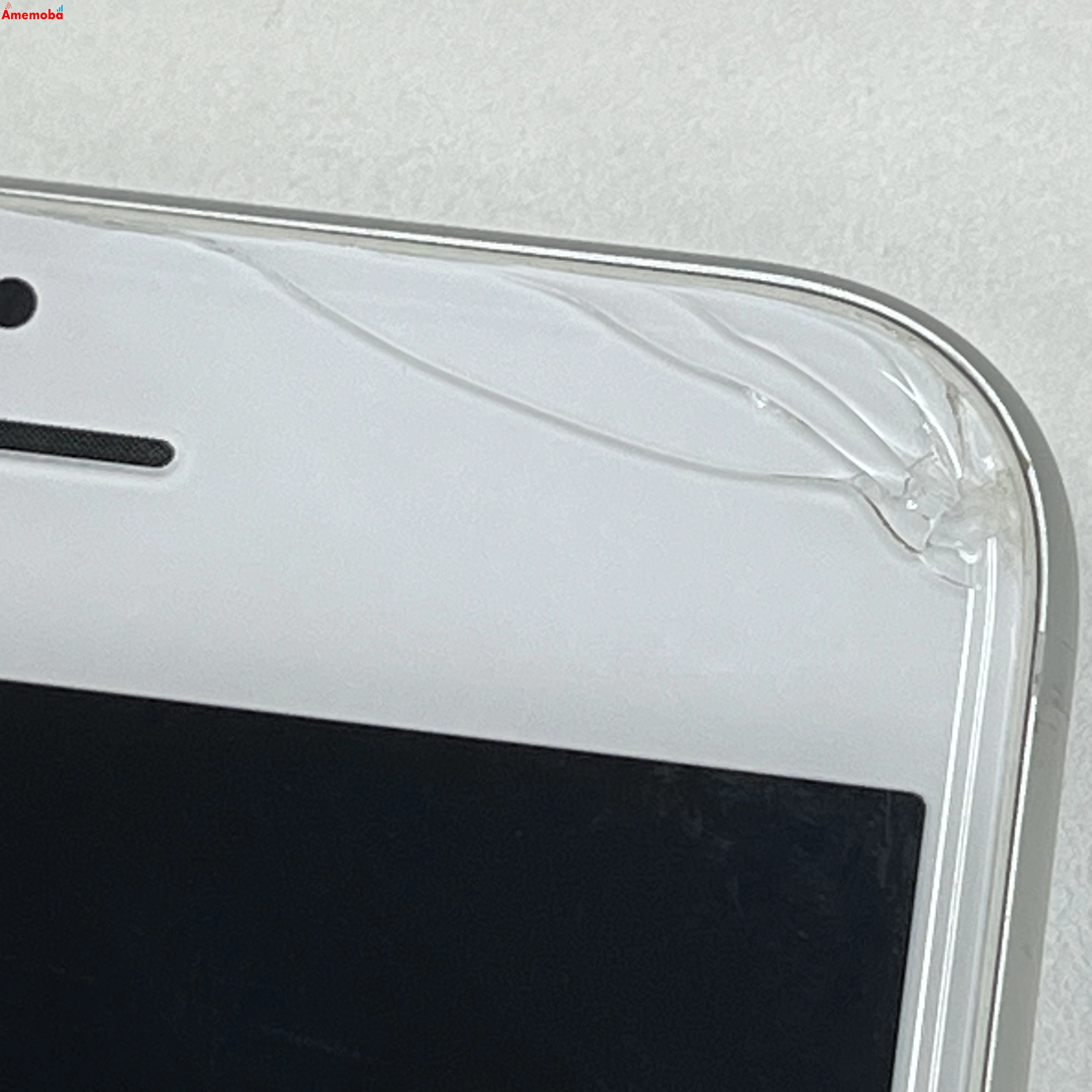 iPhone8 64GB シルバー MQ792J/A docomo版SIMフリー ジャンク品