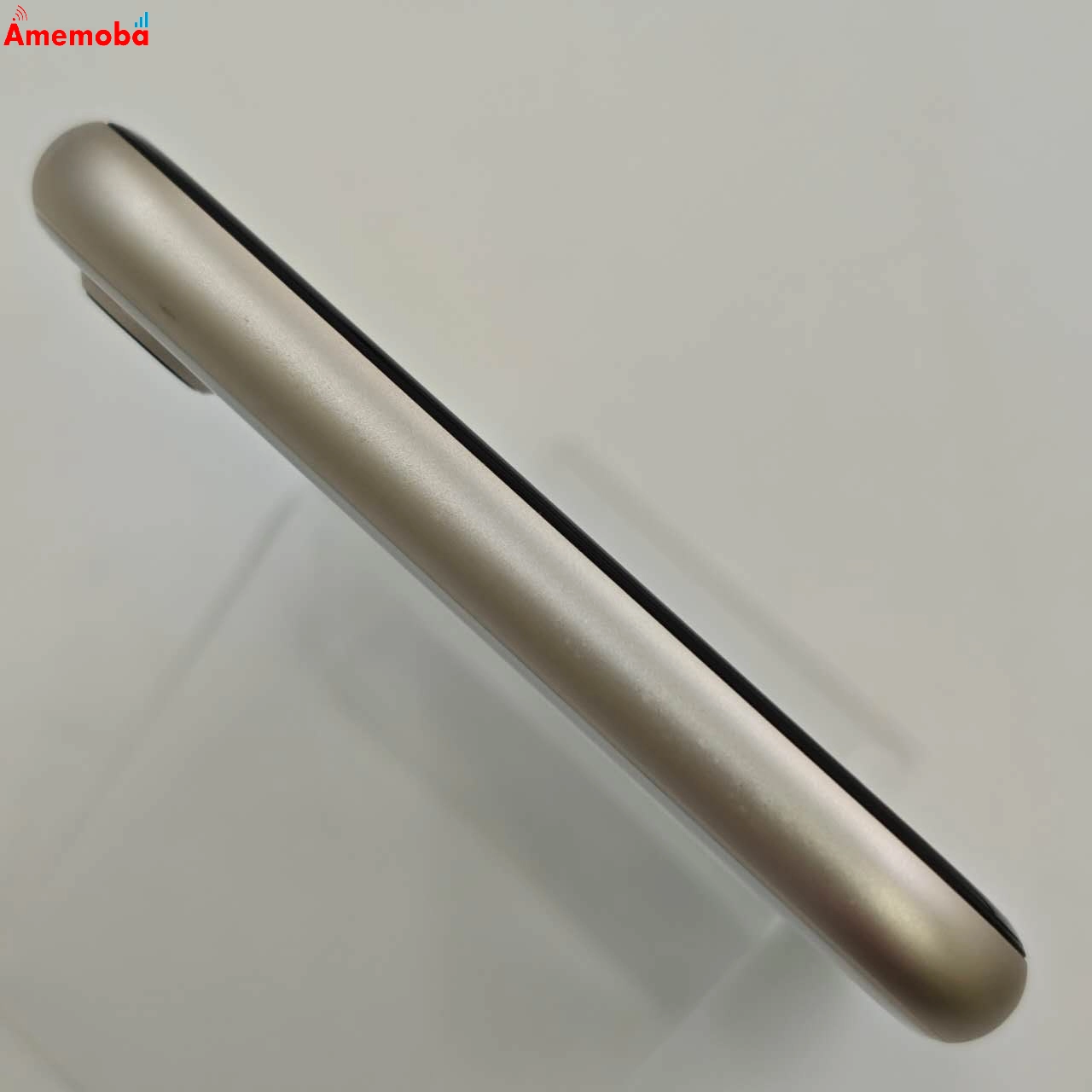 iPhoneSE 第3世代 64GB スターライト MMYD3J/A AU版SIMフリー 美品