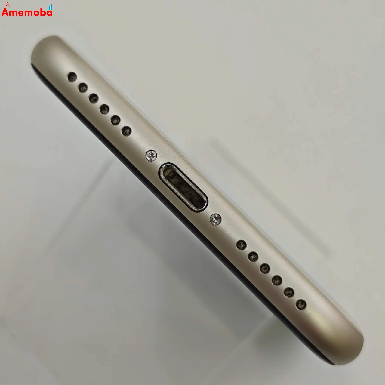 iPhoneSE 第3世代 64GB スターライト MMYD3J/A AU版SIMフリー 極美品