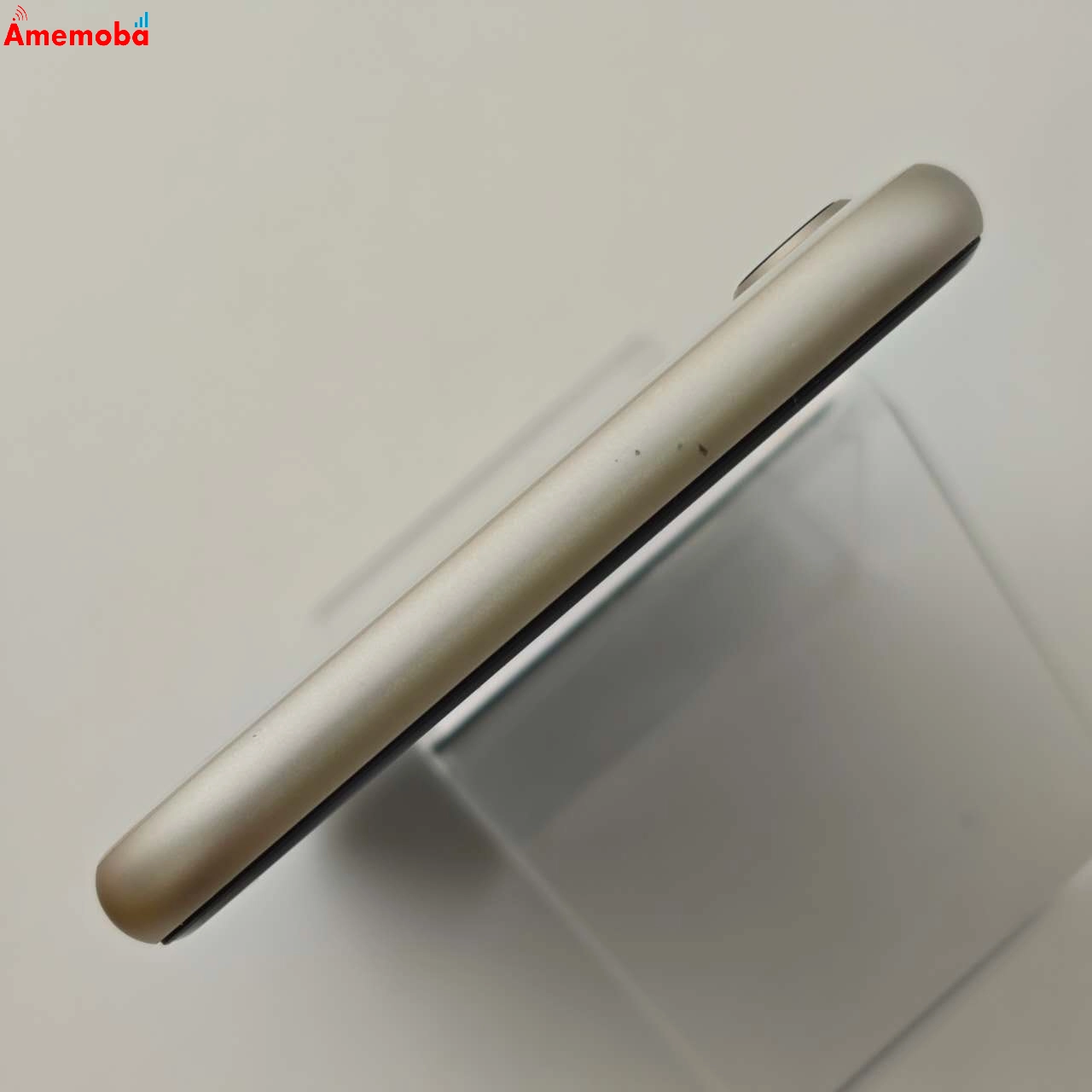 iPhoneSE 第3世代 64GB スターライト MMYD3J/A AU版SIMフリー