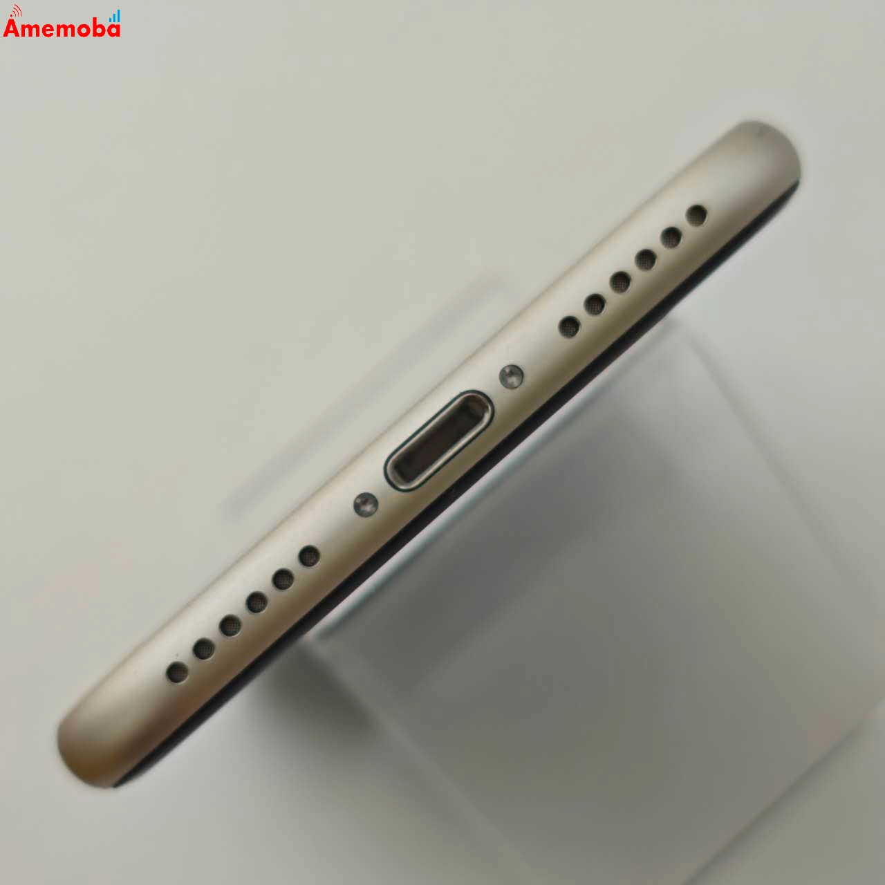 iPhoneSE 第3世代 64GB スターライト MMYD3J/A AU版SIMフリー 美品