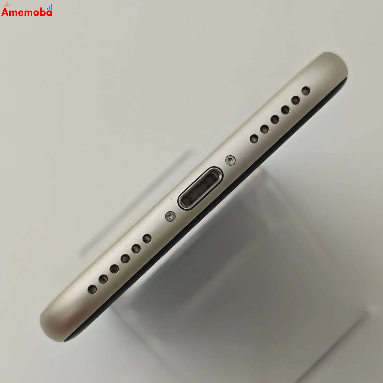 iPhoneSE 第3世代 64GB スターライト MMYD3J/A AU版SIMフリー 美品