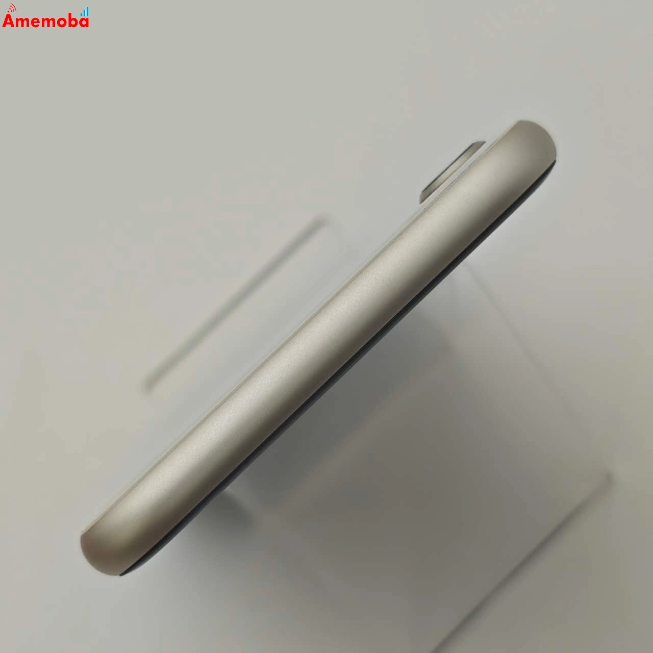 iPhoneSE 第3世代 64GB スターライト MMYD3J/A AU版SIMフリー 極美品