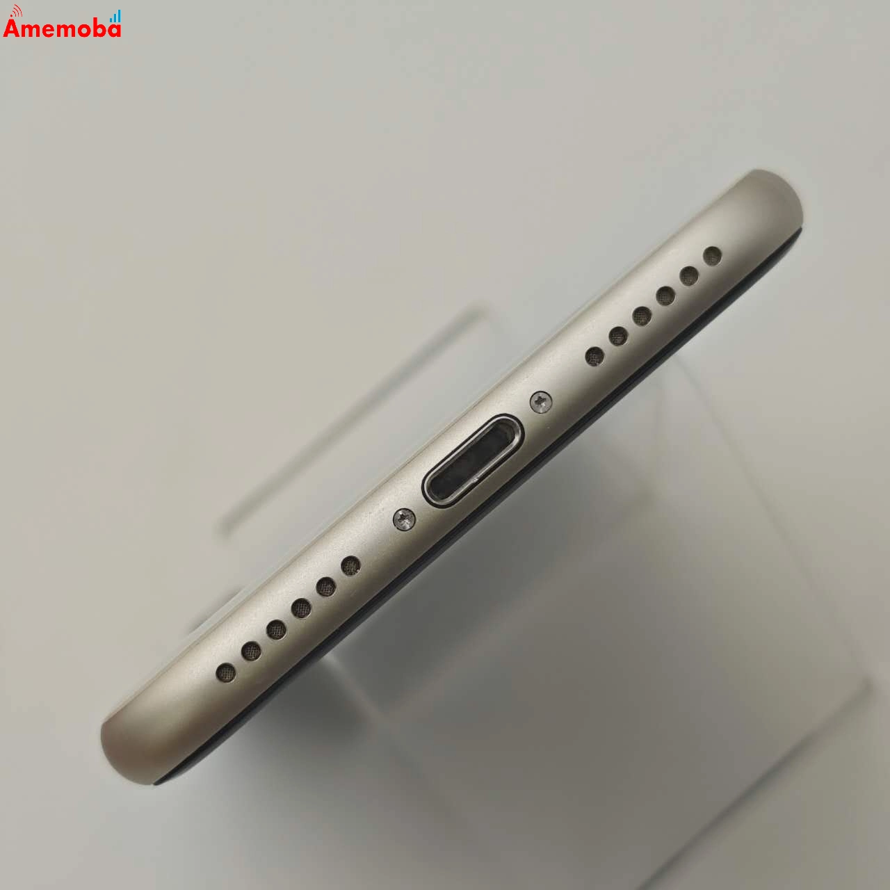 iPhoneSE 第3世代 64GB スターライト MMYD3J/A AU版SIMフリー 極美品