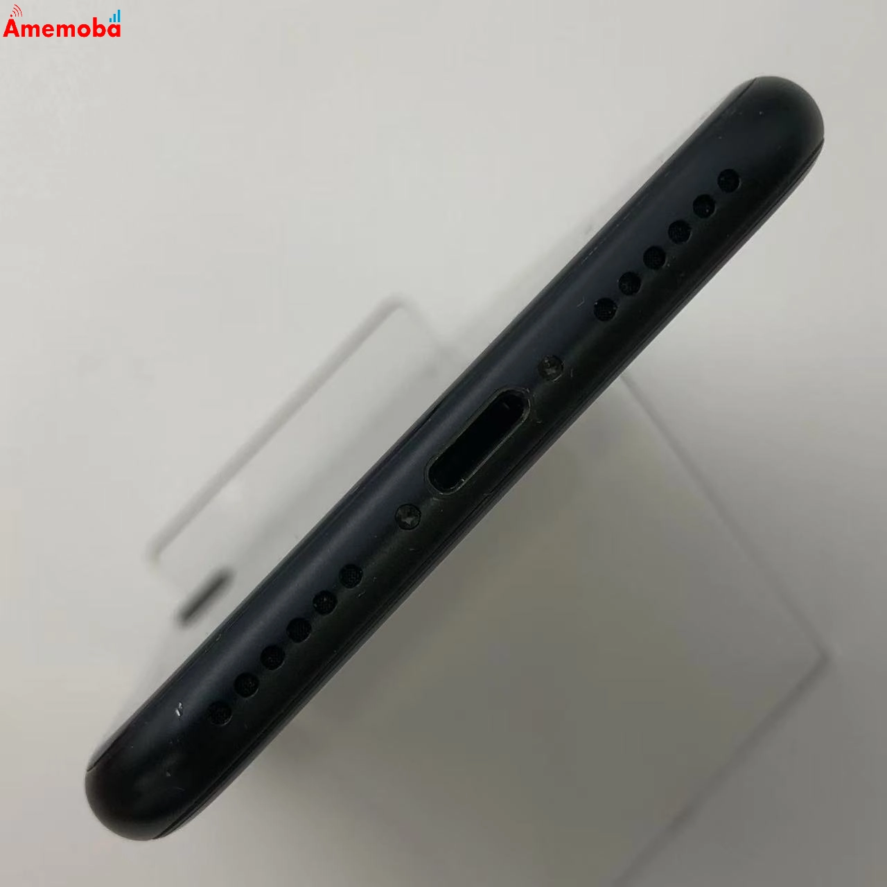 iPhoneSE 第3世代 64GB ミッドナイト MMYC3J/A docomo版SIMフリー