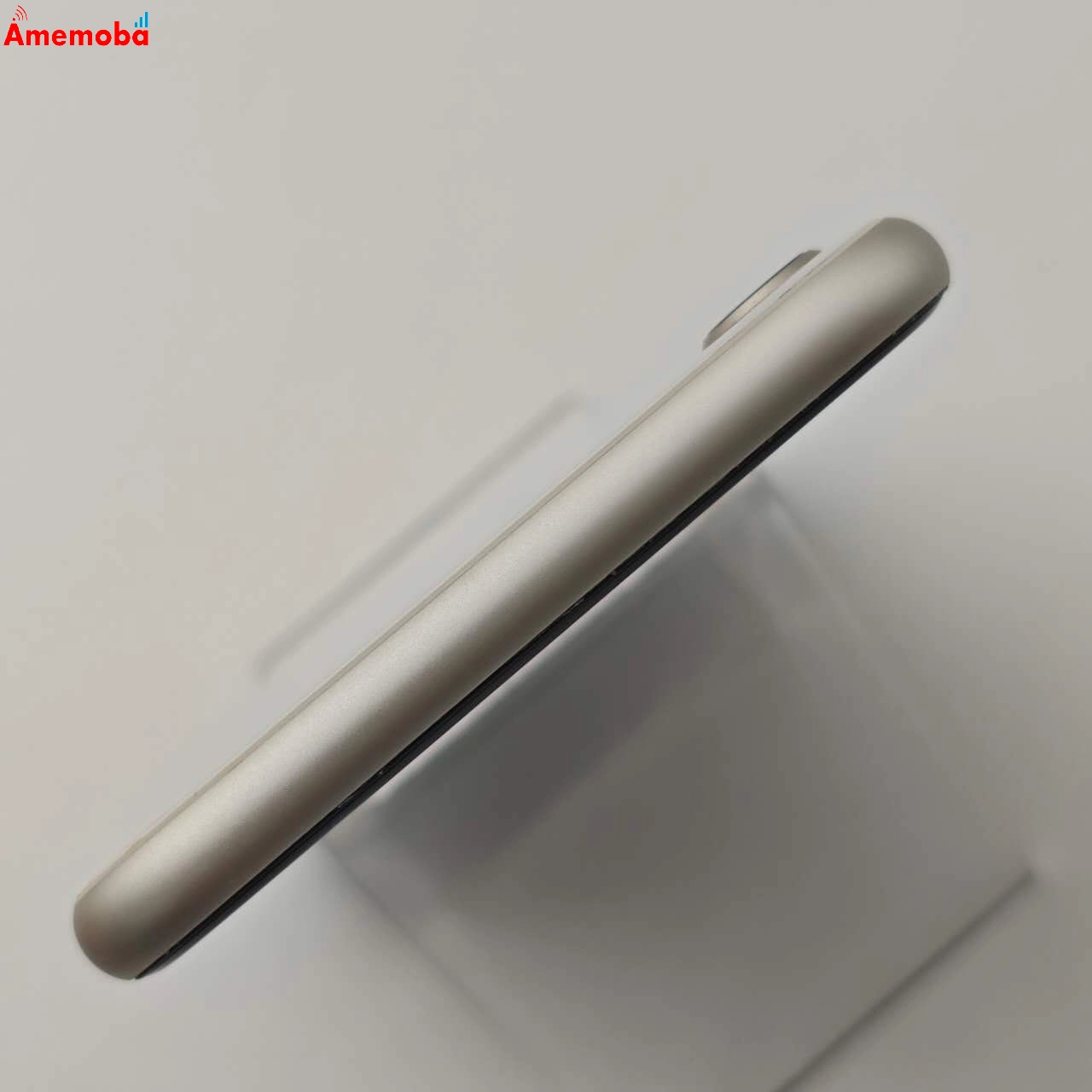 iPhoneSE 第3世代 64GB スターライト MMYD3J/A AU版SIMフリー 美品