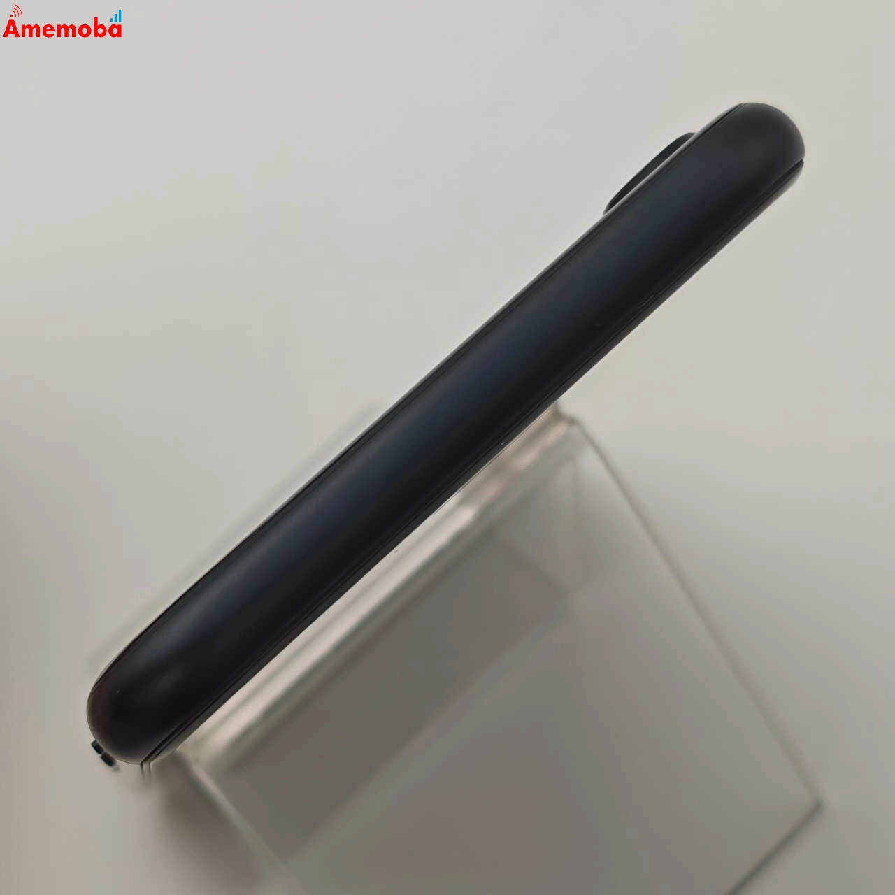 iPhoneSE 第3世代 64GB ミッドナイト MMYC3J/A docomo版SIMフリー 美品