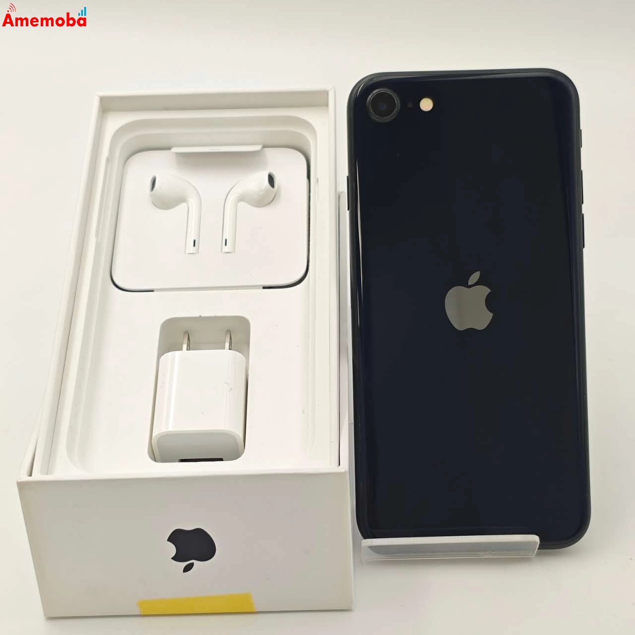 iPhoneSE 第3世代 64GB ミッドナイト MMYC3J/A AU版SIMフリー 美品