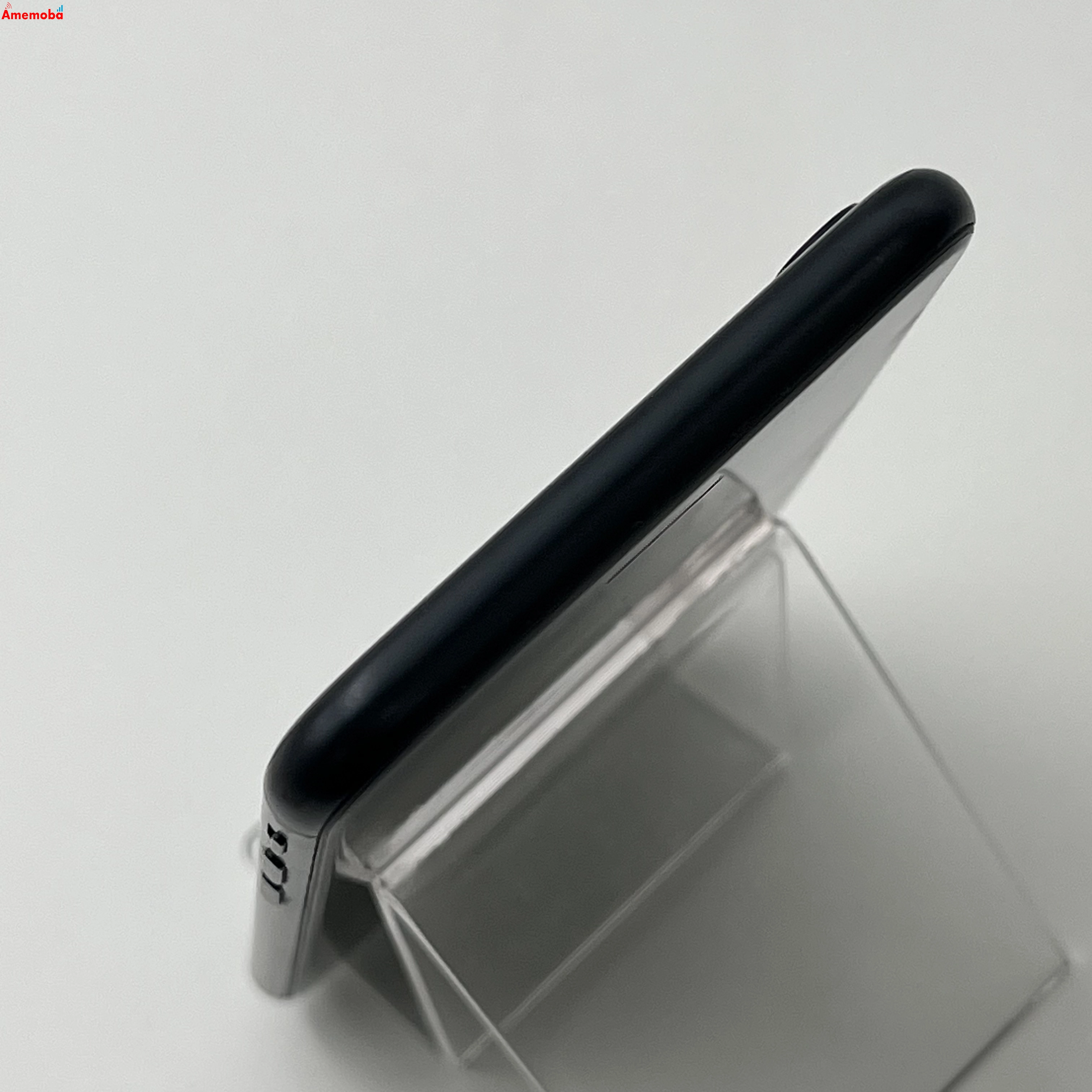 iPhoneSE 第3世代 64GB ミッドナイト MMYC3J/A AU版SIMフリー 美品