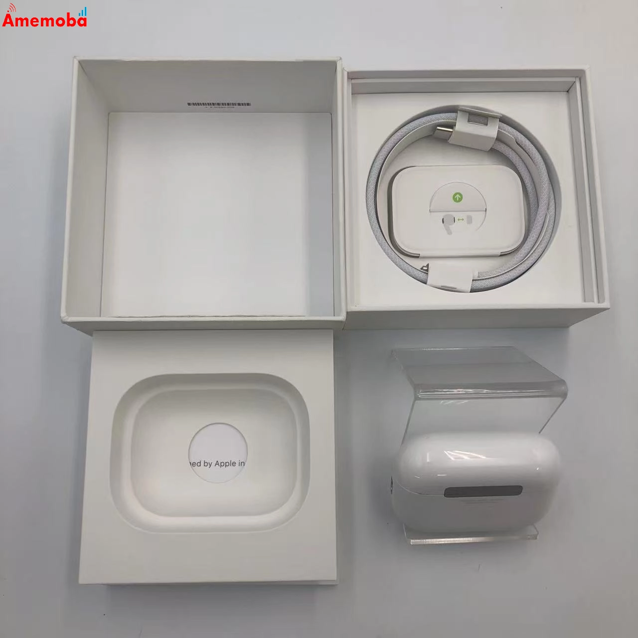 AirPods Pro 第2世代 MagSafe充電ケース(USB-C)付き ホワイト MTJV3J/A