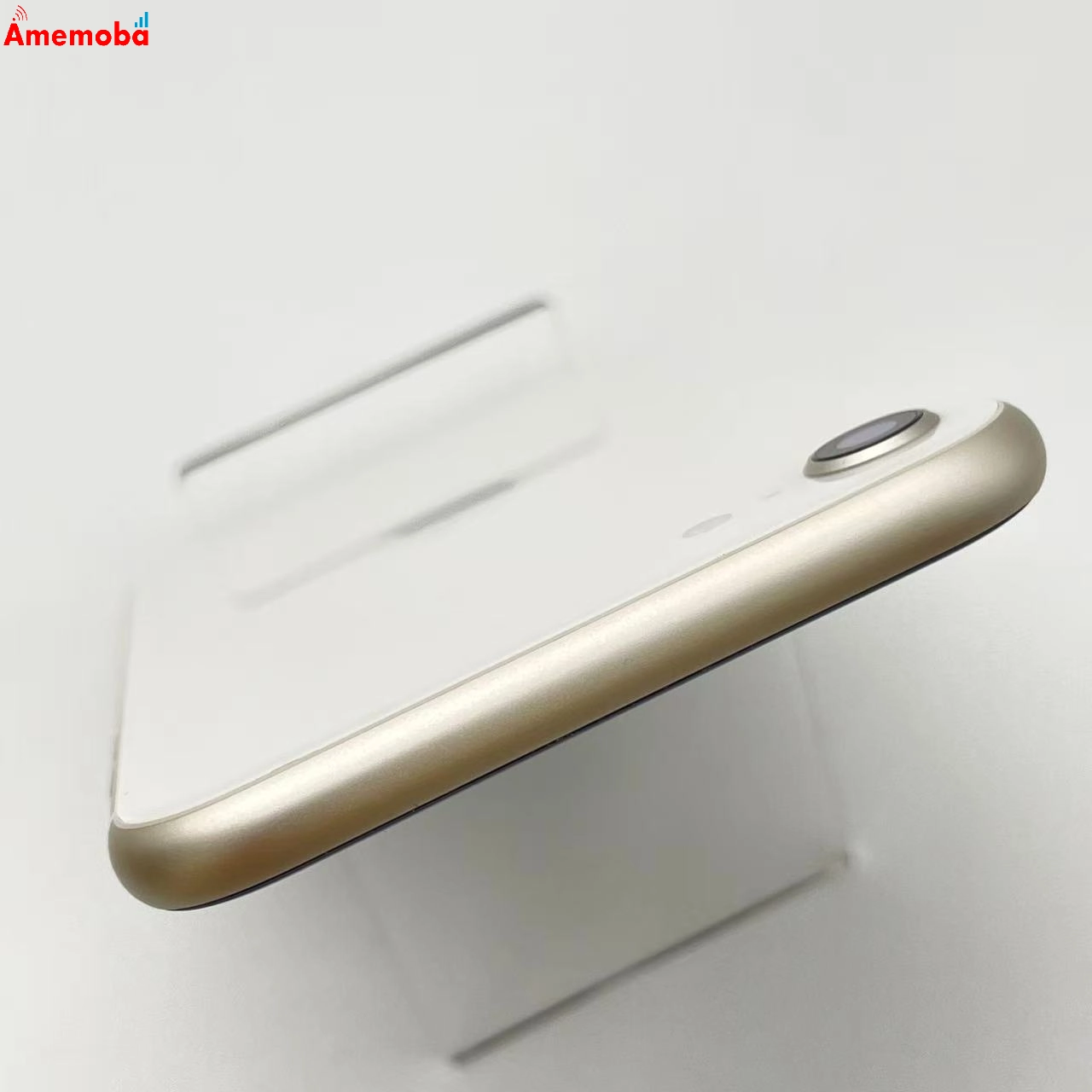 iPhoneSE 第3世代 64GB スターライト NMYD3J/A docomo版SIMフリー 極美品