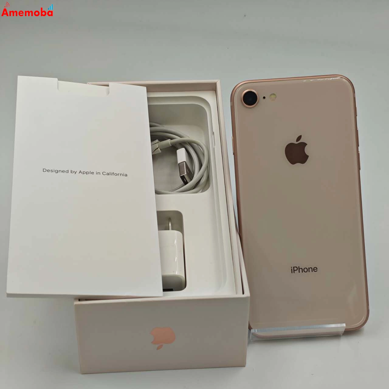 iPhone8 64GB ゴールド MQ7A2J/A docomo版SIMフリー 美品