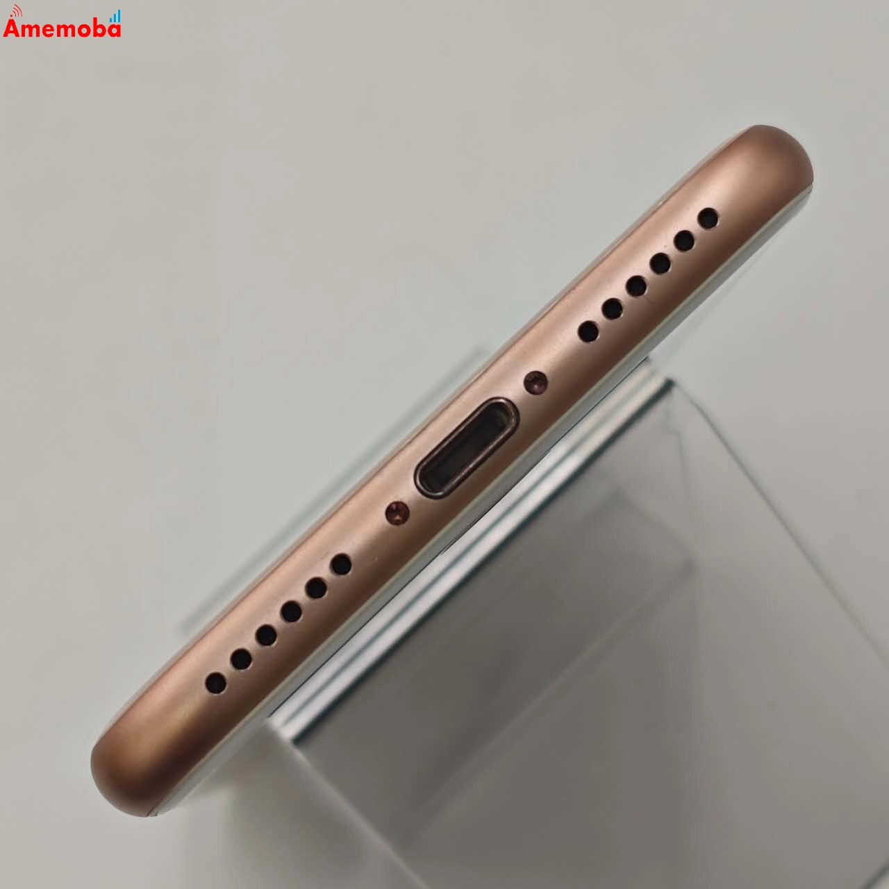 iPhone8 64GB ゴールド MQ7A2J/A docomo版SIMフリー 美品