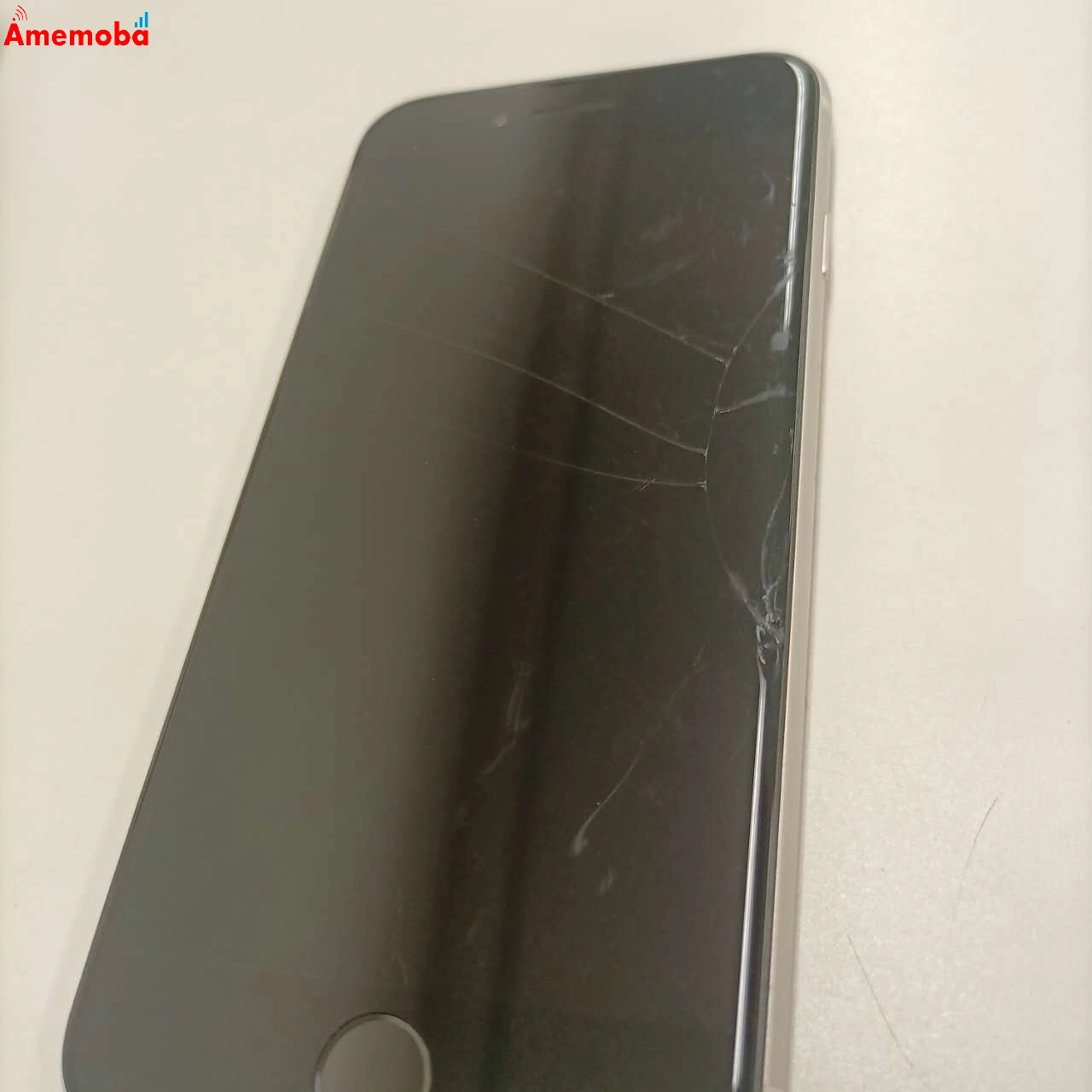 iPhoneSE 第3世代 128GB スターライト MMYG3J/A Apple版SIMフリー 訳あり品