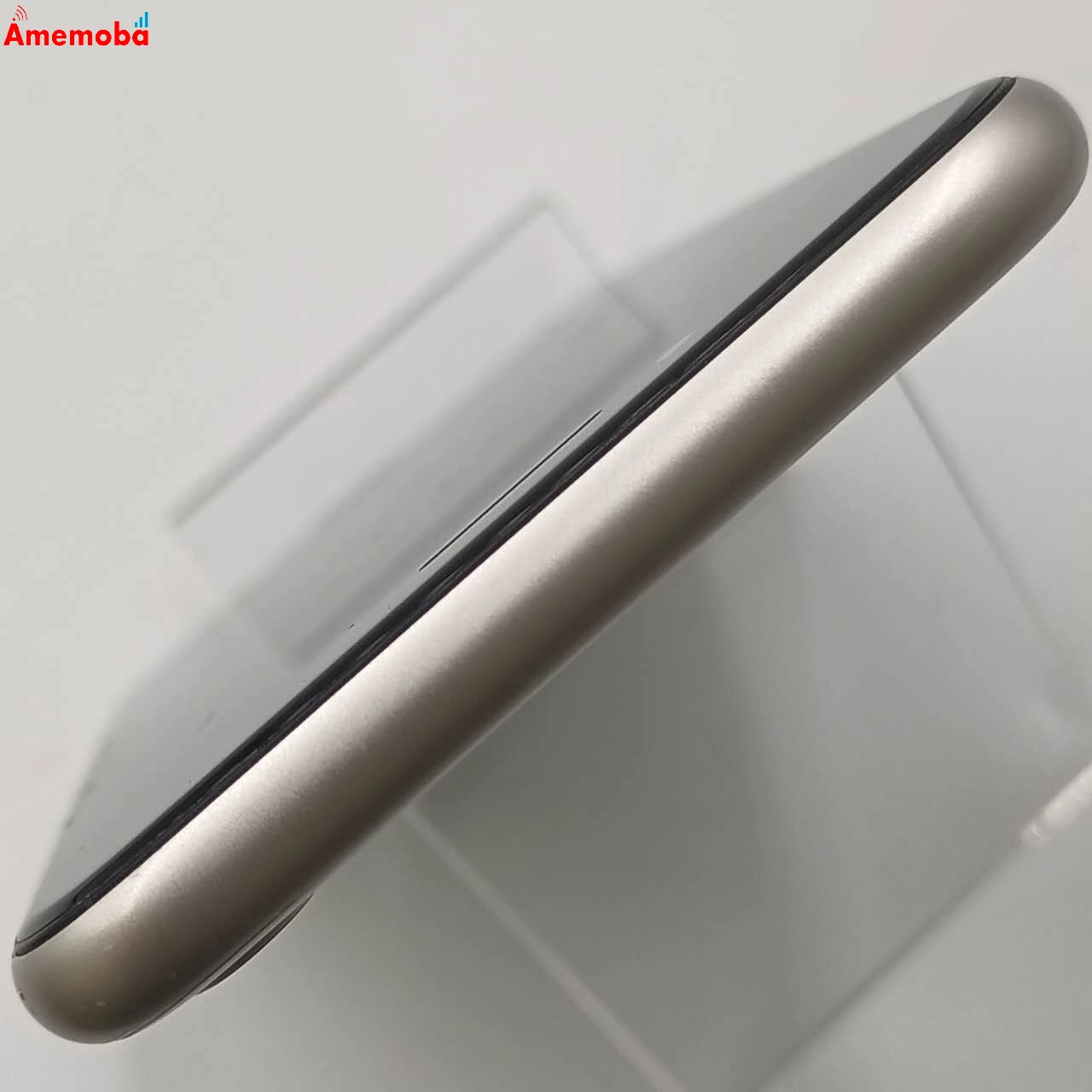 iPhoneSE 第3世代 128GB スターライト MMYG3J/A Apple版SIMフリー 訳あり品