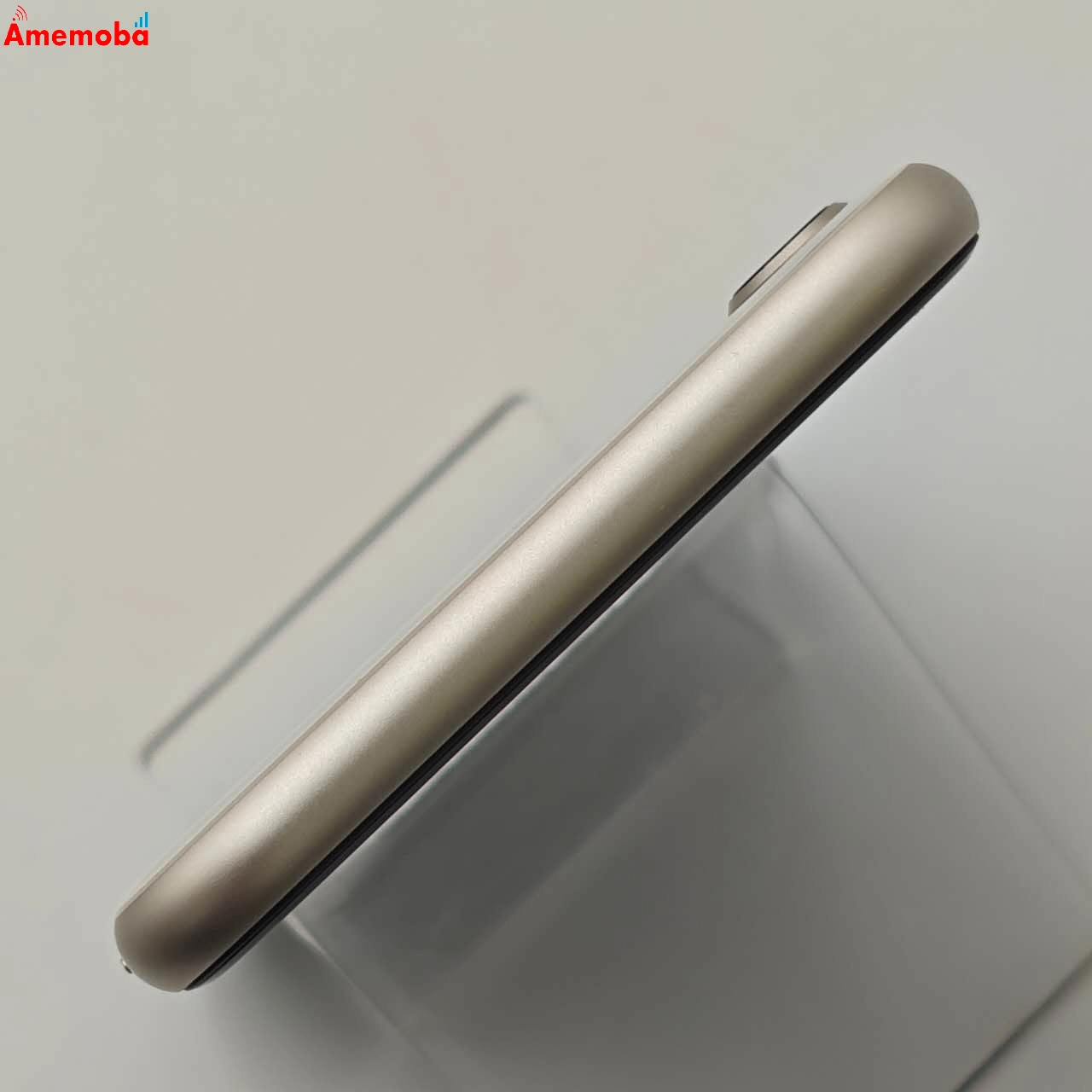 iPhoneSE 第3世代 128GB スターライト MMYG3J/A Apple版SIMフリー  極美品