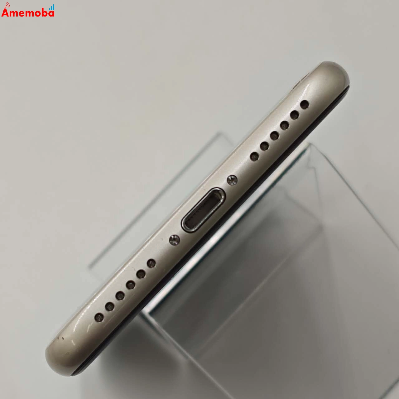 iPhoneSE 第3世代 128GB スターライト MMYG3J/A Apple版SIMフリー