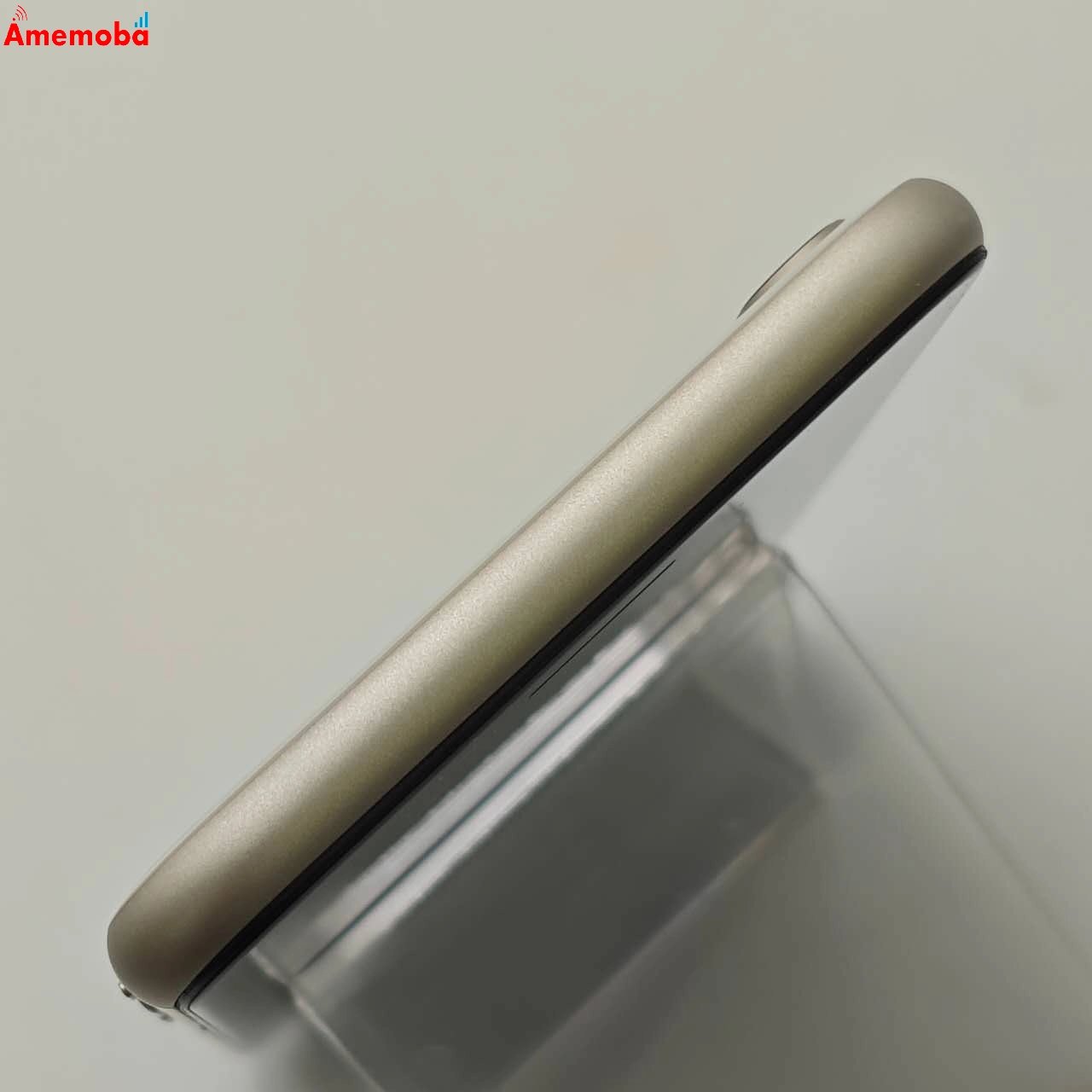 iPhoneSE 第3世代 64GB スターライト MMYD3J/A AU版SIMフリー