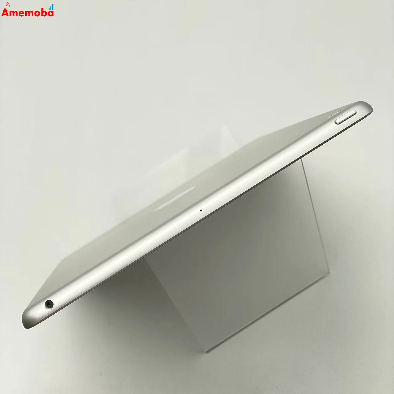 iPad 第9世代 Wi-Fiモデル 64GB シルバー MK2L3J/A 極美品