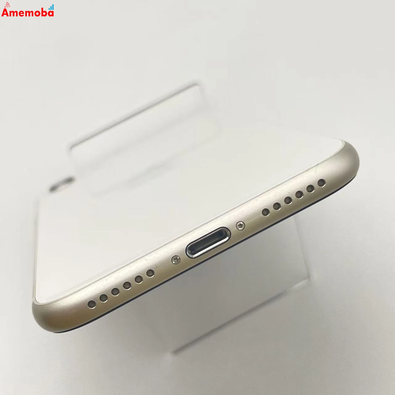 iPhoneSE 第3世代 128GB スターライト MMYG3J/A Apple版SIMフリー