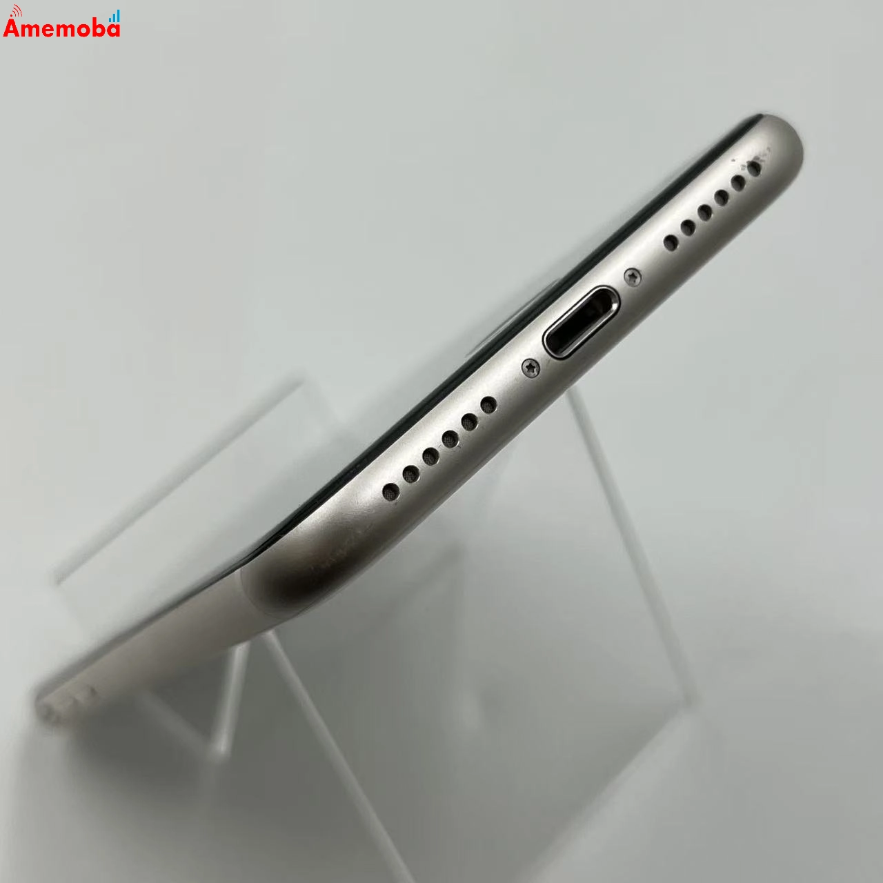 iPhoneSE 第3世代 128GB スターライト MMYG3J/A docomo版SIMフリー ジャンク品