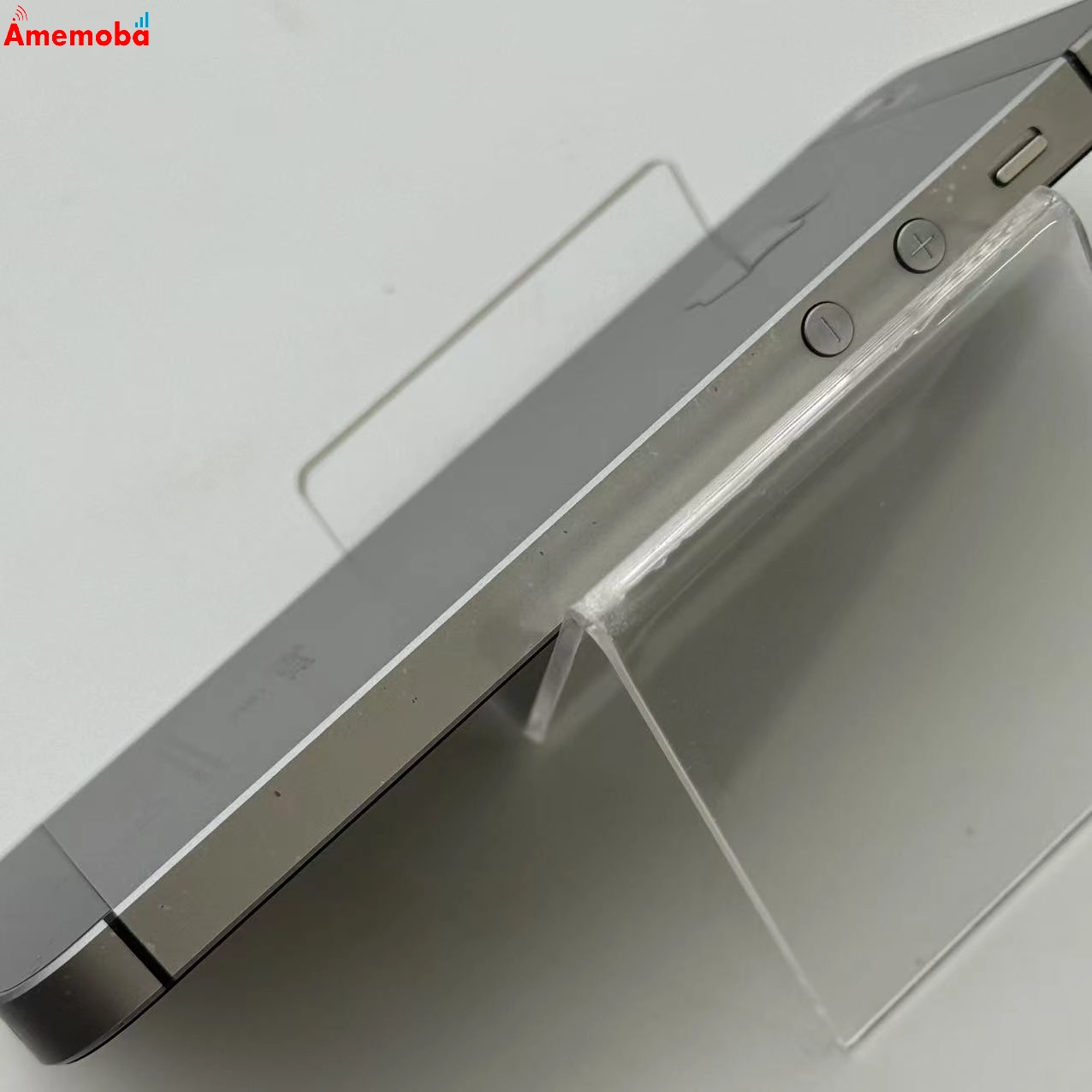 iPhoneSE 64GB スペースグレイ NLM62J/A  docomo版SIMフリー