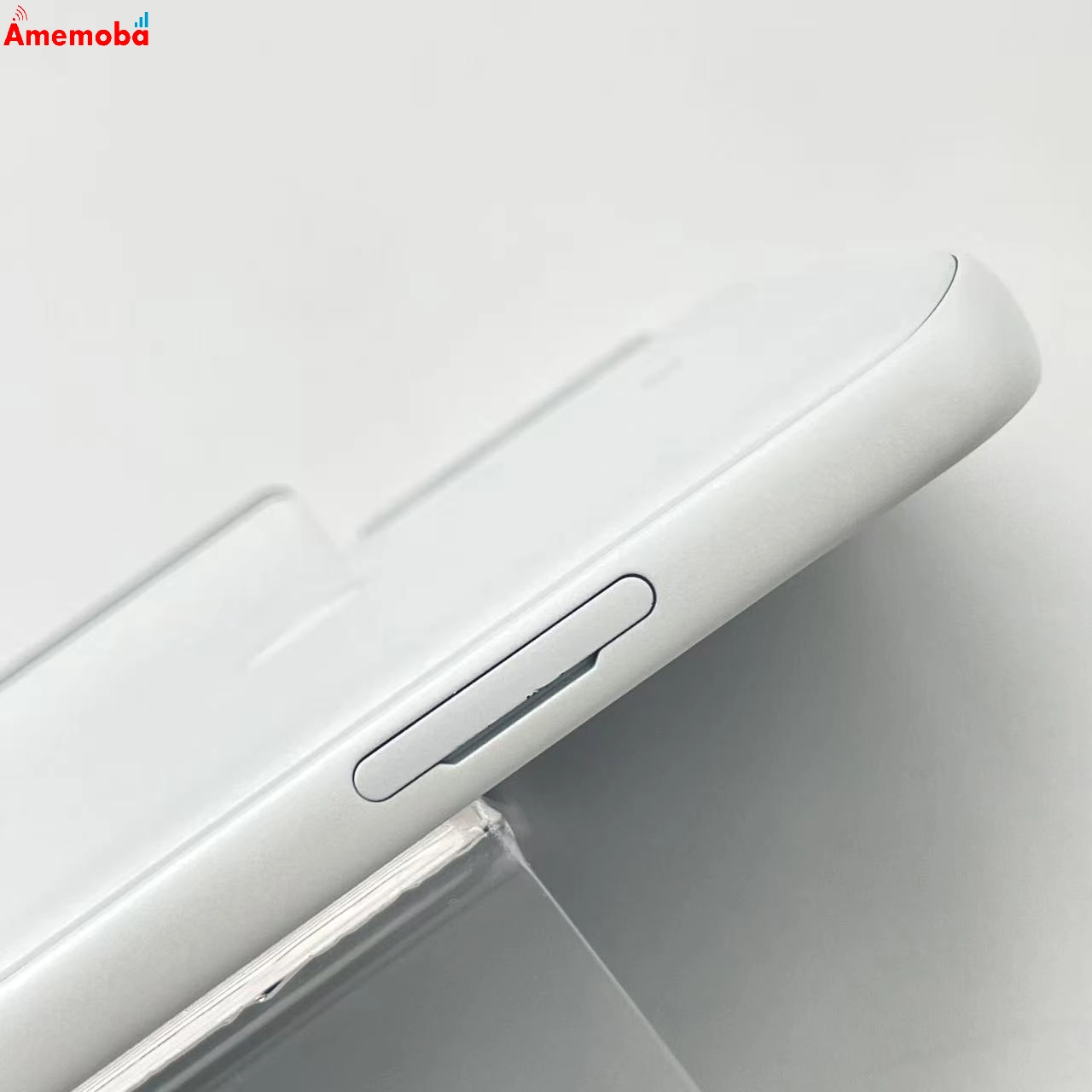 arrows We 64GB ホワイト A101FC SoftBank版SIMフリー 美品