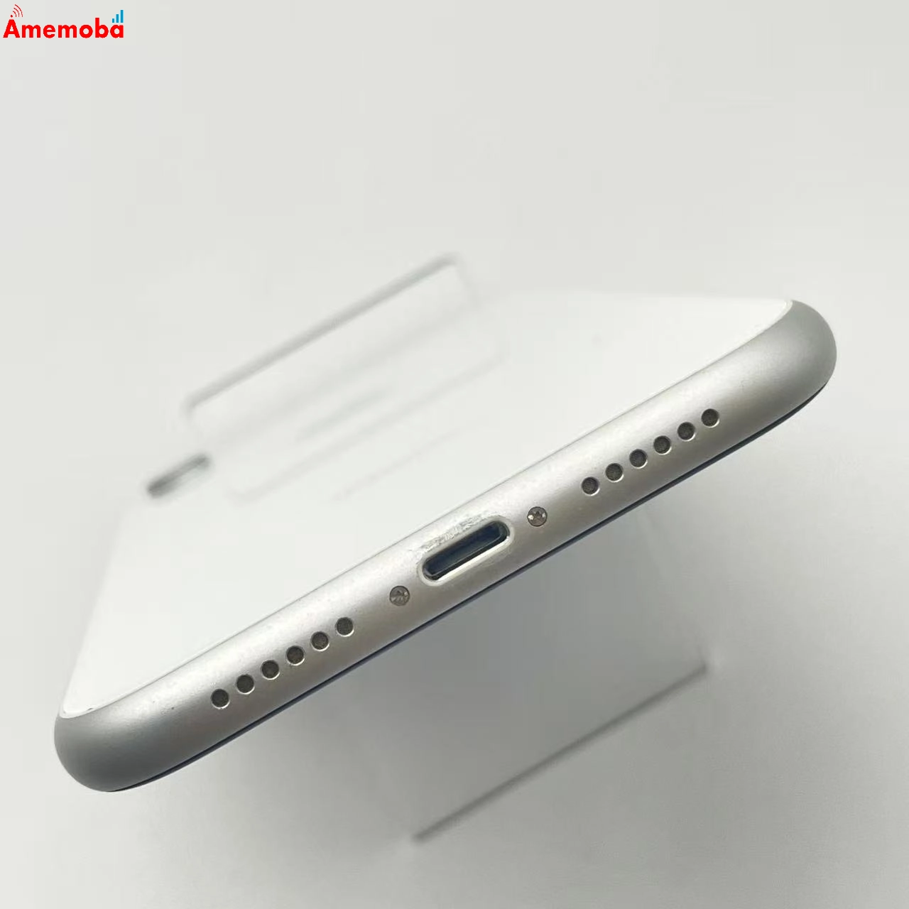 iPhoneXR 128GB ホワイト MT0J2J/A AU版SIMフリー