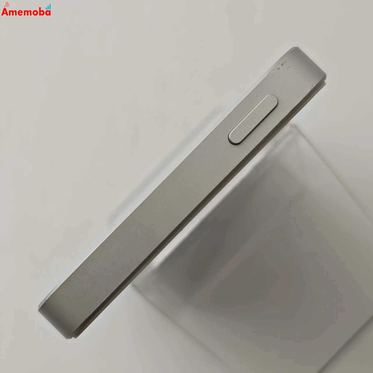 iPhoneSE 64GB シルバー NLM72J/A docomo版SIMフリー 訳あり品