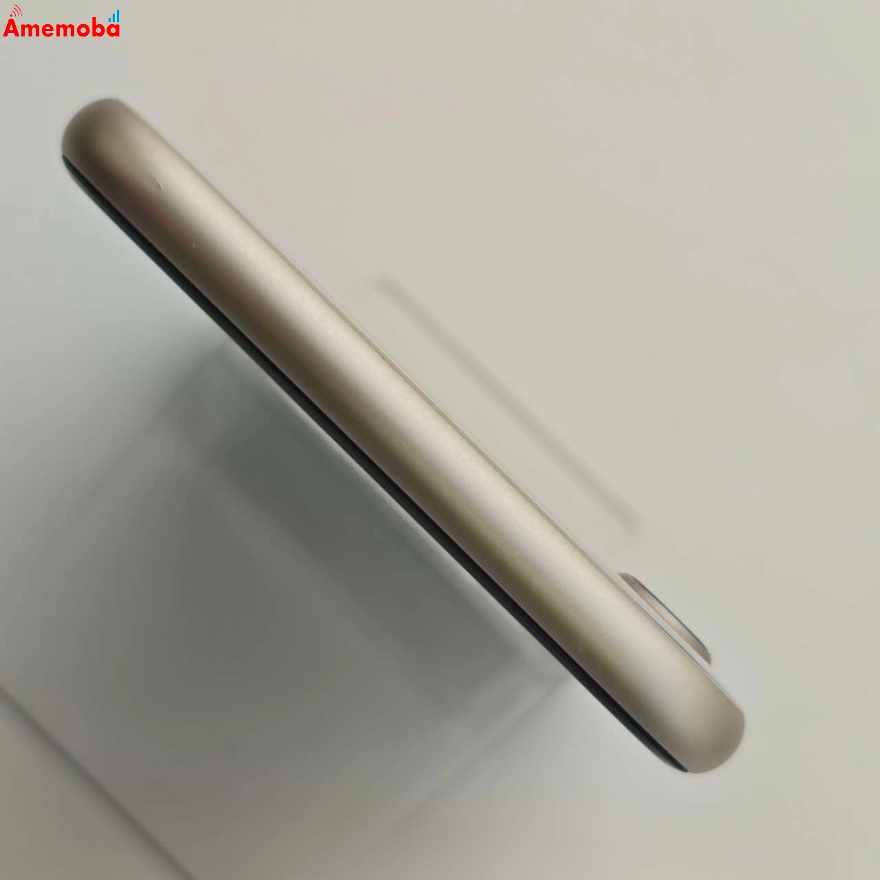 iPhoneSE 第3世代 64GB スターライト MMYD3J/A AU版SIMフリー 美品