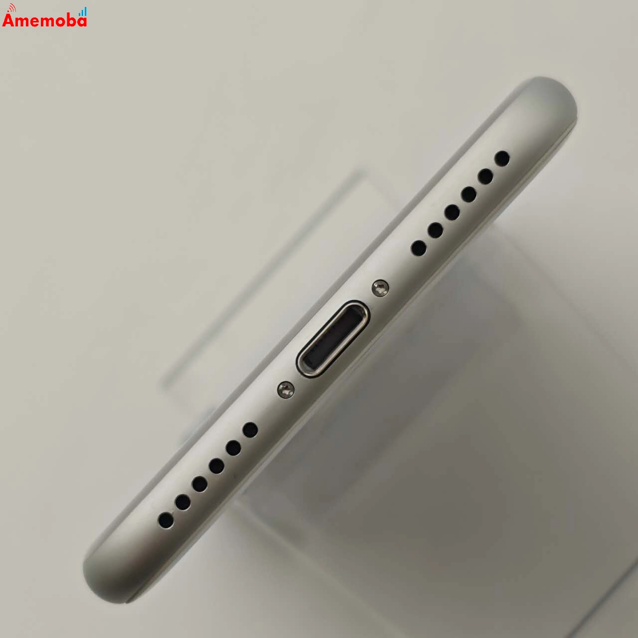 iPhone7 32GB シルバー MNCF2J/A AU版SIMフリー 美品 au