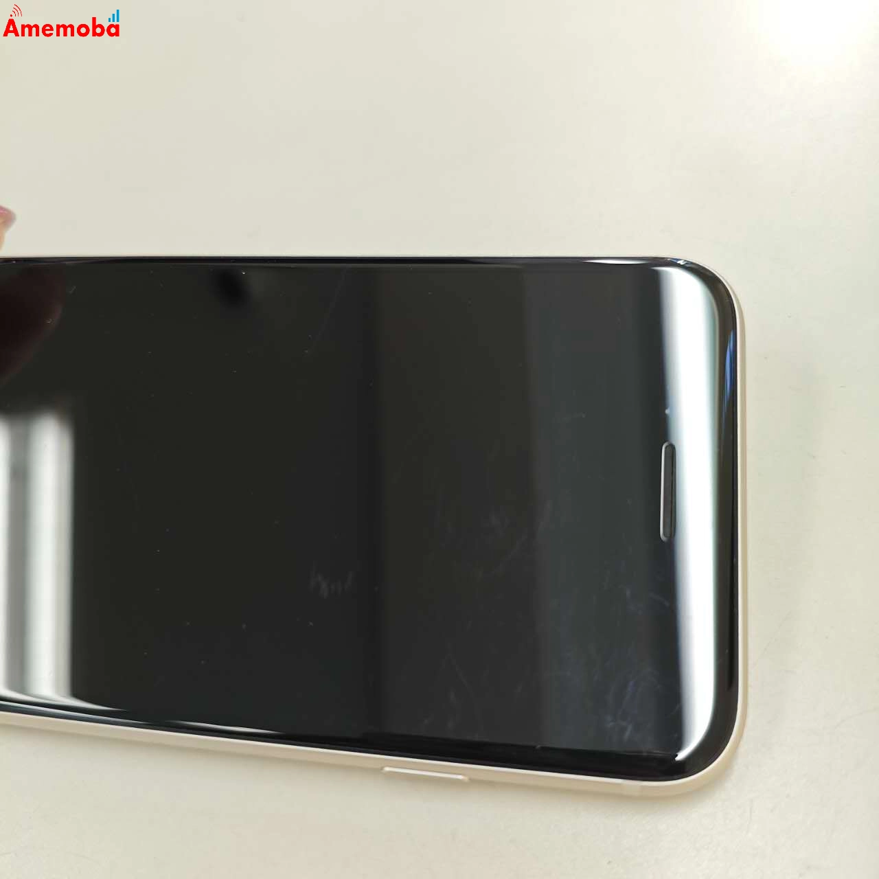 iPhoneSE 第3世代 64GB ホワイト 3K433J/A AU版SIMフリー